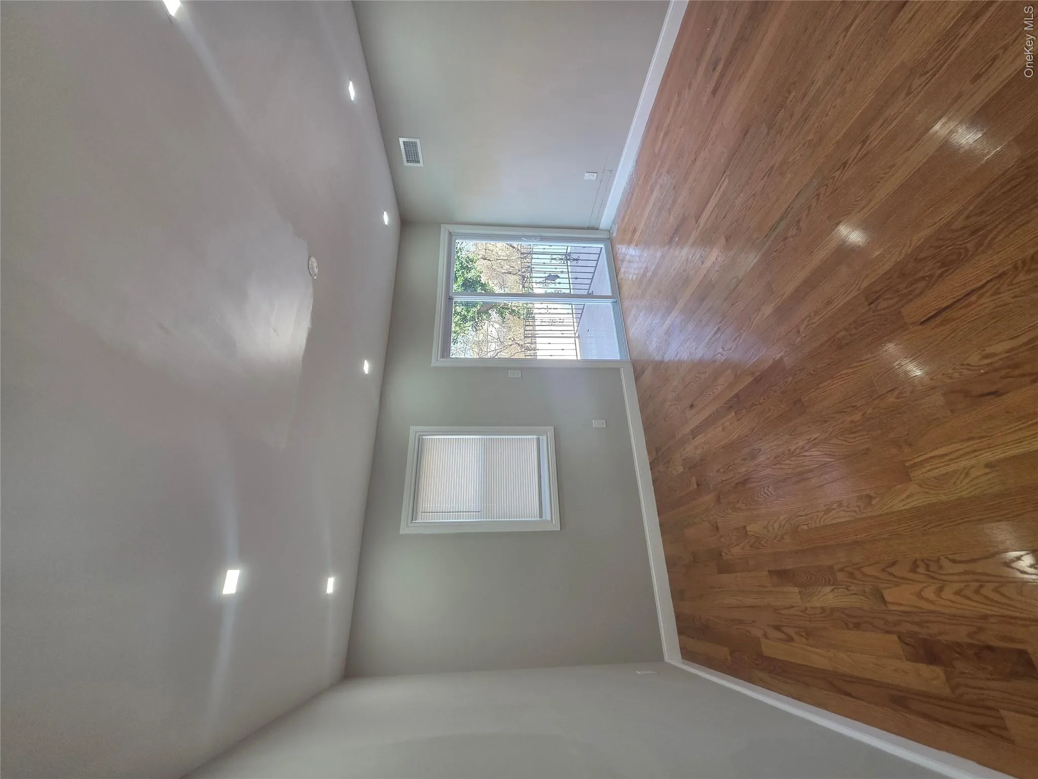1724 New Haven Avenue, New York, NY, 8 Bedrooms Bedrooms, 10 Rooms Rooms,5 BathroomsBathrooms,Residential,For Rent,New Haven,0,1007663 1724 New Haven Avenue, New York, NY, 8 Bedrooms Bedrooms, 10 Rooms Rooms,5 BathroomsBathrooms,Residential,For Rent,New Haven,0,1007663