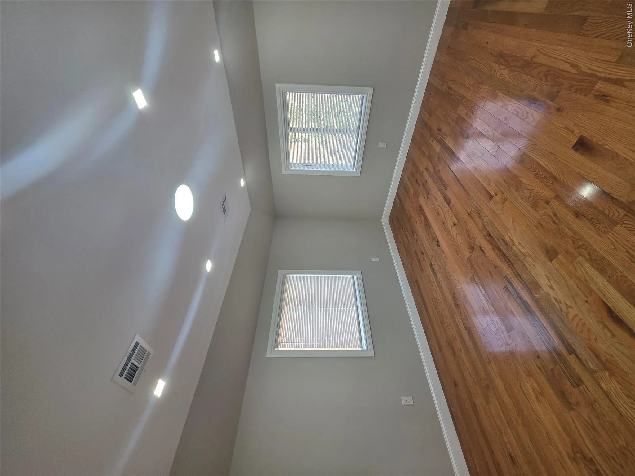 1724 New Haven Avenue, New York, NY, 8 Bedrooms Bedrooms, 10 Rooms Rooms,5 BathroomsBathrooms,Residential,For Rent,New Haven,0,1007663 1724 New Haven Avenue, New York, NY, 8 Bedrooms Bedrooms, 10 Rooms Rooms,5 BathroomsBathrooms,Residential,For Rent,New Haven,0,1007663