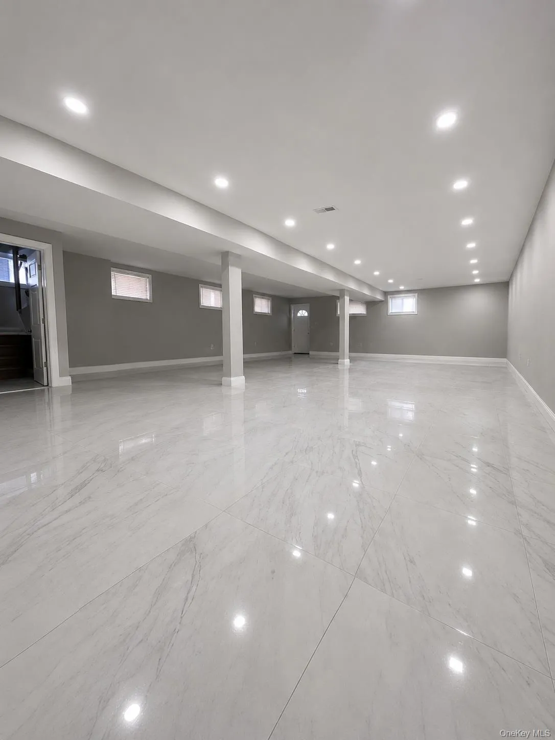 1724 New Haven Avenue, New York, NY, 8 Bedrooms Bedrooms, 10 Rooms Rooms,5 BathroomsBathrooms,Residential,For Rent,New Haven,0,1007663 1724 New Haven Avenue, New York, NY, 8 Bedrooms Bedrooms, 10 Rooms Rooms,5 BathroomsBathrooms,Residential,For Rent,New Haven,0,1007663