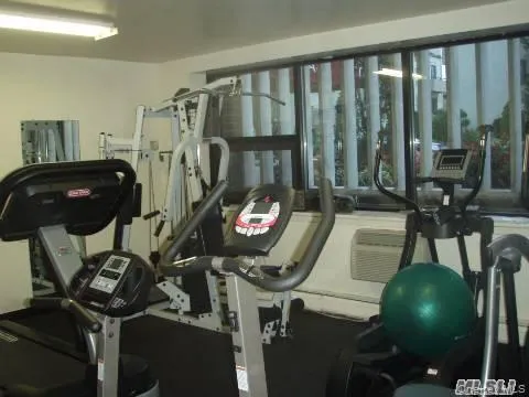 650 Shore Road, Long Beach, NY, 2 Rooms Rooms,1 BathroomBathrooms,Residential Lease,For Rent,Shore,0,1007664 650 Shore Road, Long Beach, NY, 2 Rooms Rooms,1 BathroomBathrooms,Residential Lease,For Rent,Shore,0,1007664