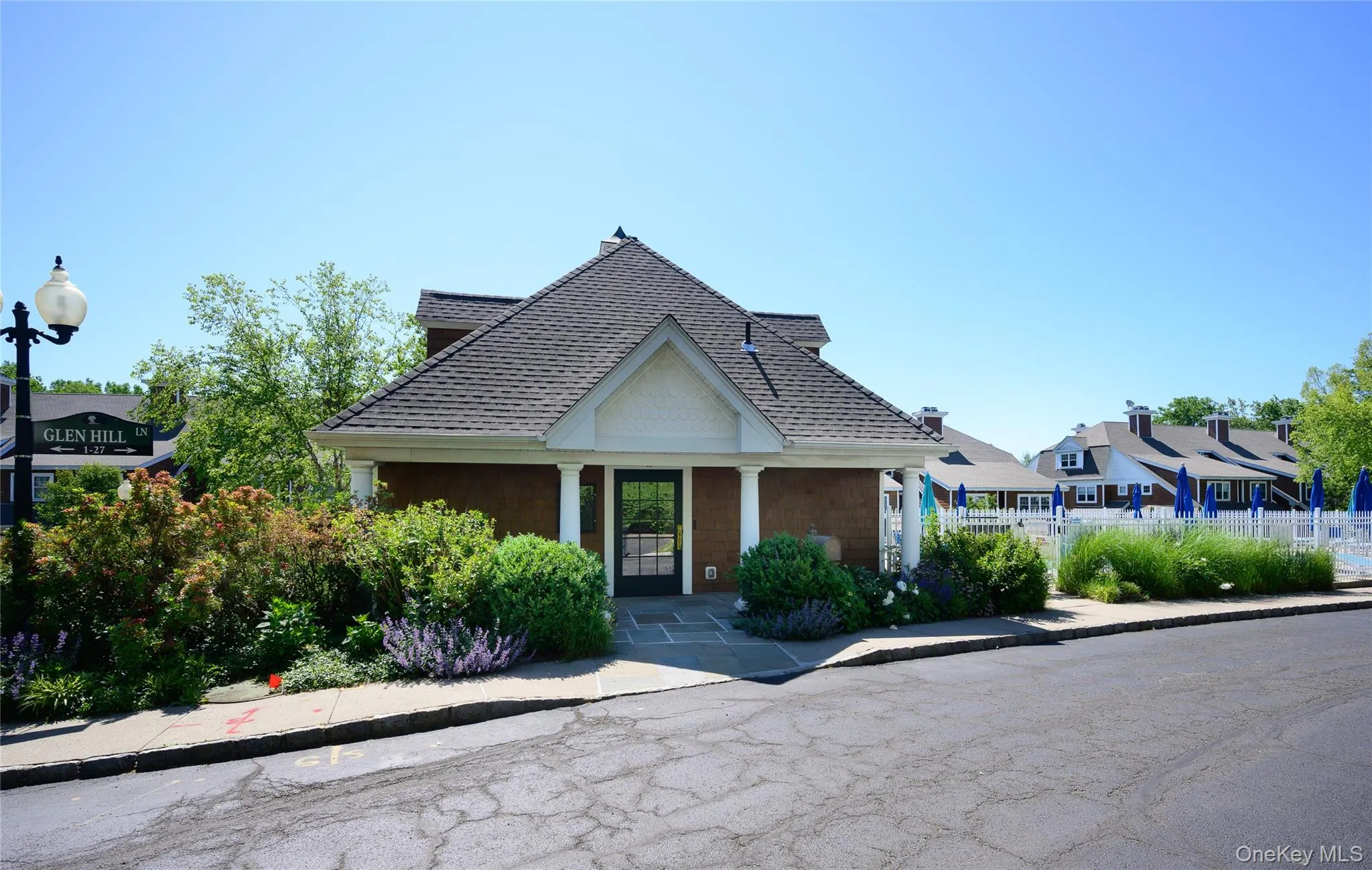 40 Trailhead Lane, Greenburgh, NY, 3 Bedrooms Bedrooms, 7 Rooms Rooms,2 BathroomsBathrooms,Residential,For Rent,Trailhead,0,1007666 40 Trailhead Lane, Greenburgh, NY, 3 Bedrooms Bedrooms, 7 Rooms Rooms,2 BathroomsBathrooms,Residential,For Rent,Trailhead,0,1007666