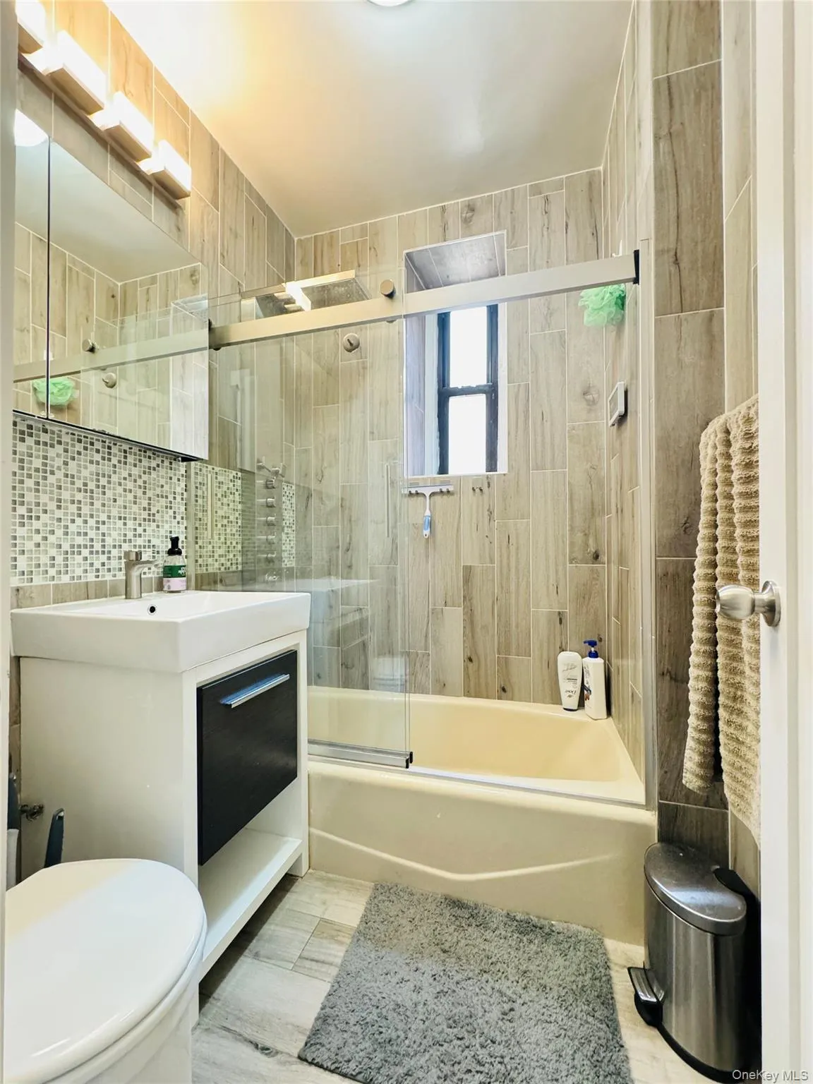 4330 46th Street, New York, NY, 1 Bedroom Bedrooms, 3 Rooms Rooms,1 BathroomBathrooms,Residential,For Rent,46th,0,1007668 4330 46th Street, New York, NY, 1 Bedroom Bedrooms, 3 Rooms Rooms,1 BathroomBathrooms,Residential,For Rent,46th,0,1007668