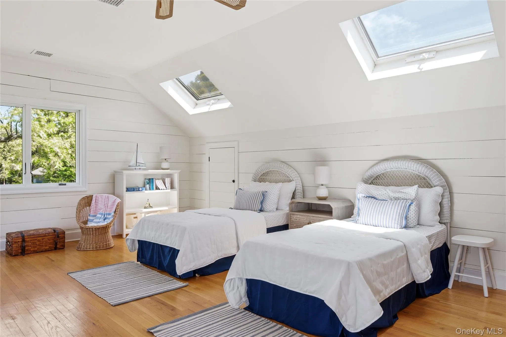 90 Peconic Avenue, Shelter Island, NY, 5 Bedrooms Bedrooms, 12 Rooms Rooms,3 BathroomsBathrooms,Residential,For Rent,Peconic,0,1007669 90 Peconic Avenue, Shelter Island, NY, 5 Bedrooms Bedrooms, 12 Rooms Rooms,3 BathroomsBathrooms,Residential,For Rent,Peconic,0,1007669
