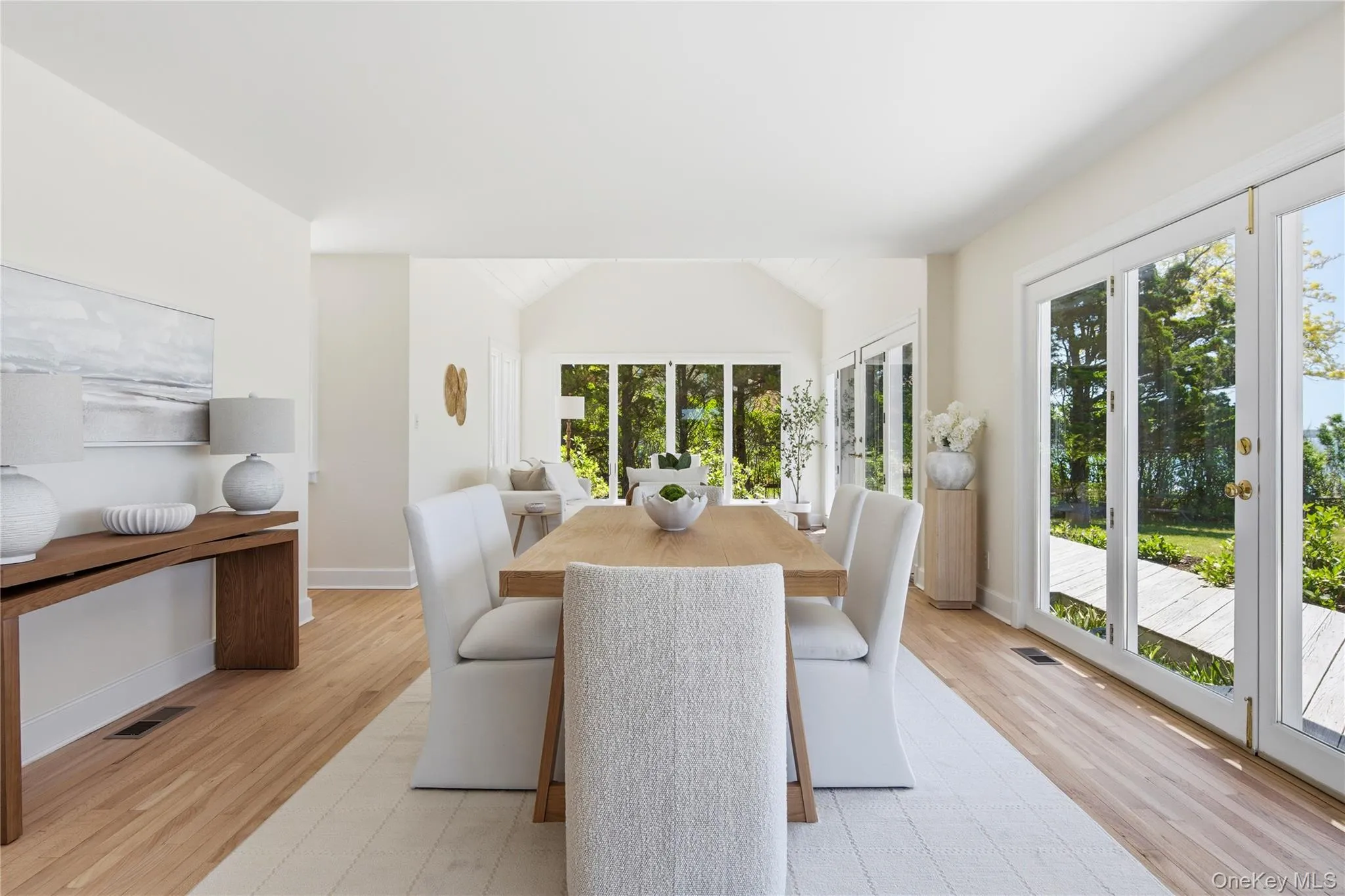 90 Peconic Avenue, Shelter Island, NY, 5 Bedrooms Bedrooms, 12 Rooms Rooms,3 BathroomsBathrooms,Residential,For Rent,Peconic,0,1007669 90 Peconic Avenue, Shelter Island, NY, 5 Bedrooms Bedrooms, 12 Rooms Rooms,3 BathroomsBathrooms,Residential,For Rent,Peconic,0,1007669
