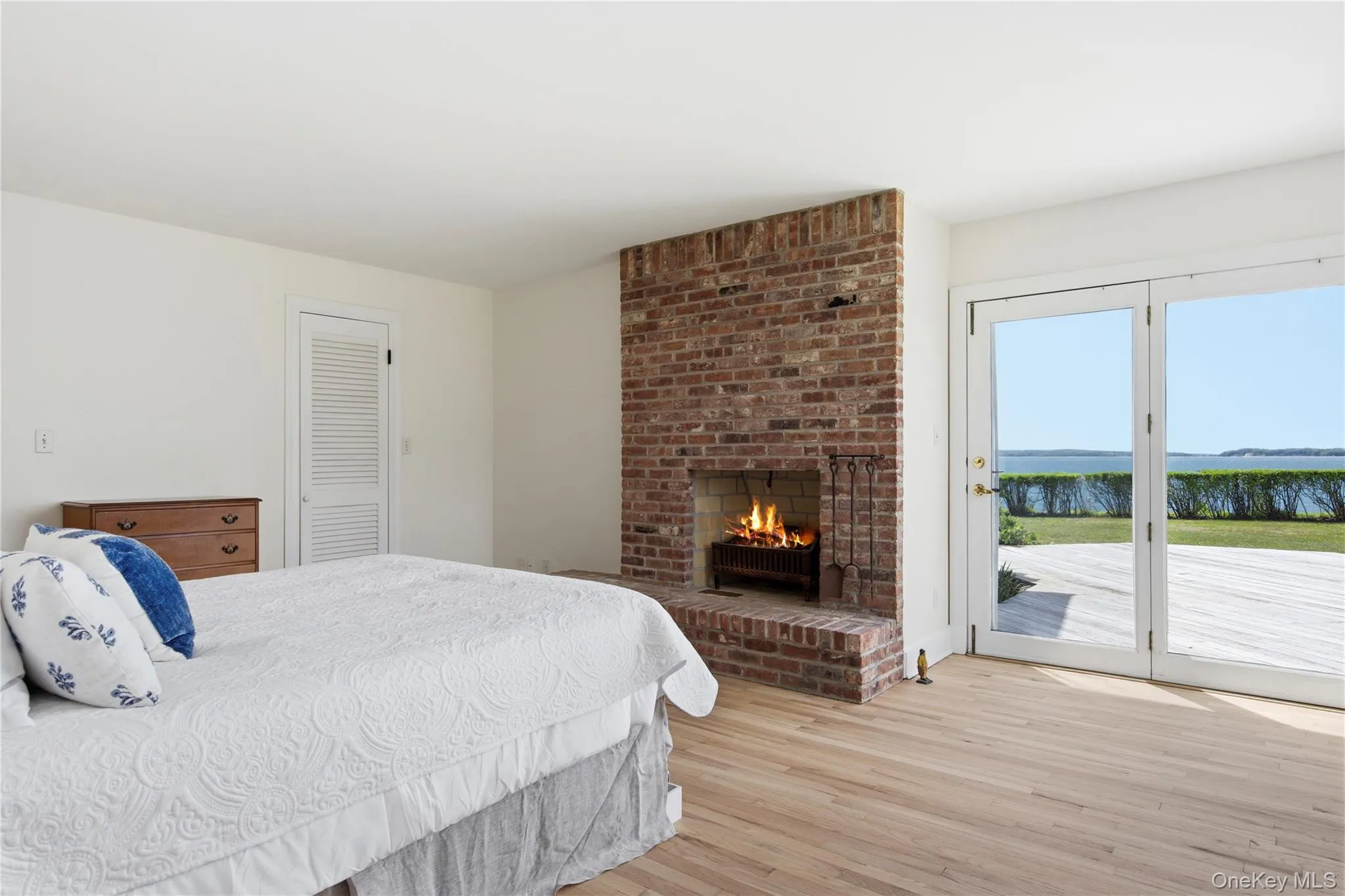 90 Peconic Avenue, Shelter Island, NY, 5 Bedrooms Bedrooms, 12 Rooms Rooms,3 BathroomsBathrooms,Residential,For Rent,Peconic,0,1007669 90 Peconic Avenue, Shelter Island, NY, 5 Bedrooms Bedrooms, 12 Rooms Rooms,3 BathroomsBathrooms,Residential,For Rent,Peconic,0,1007669