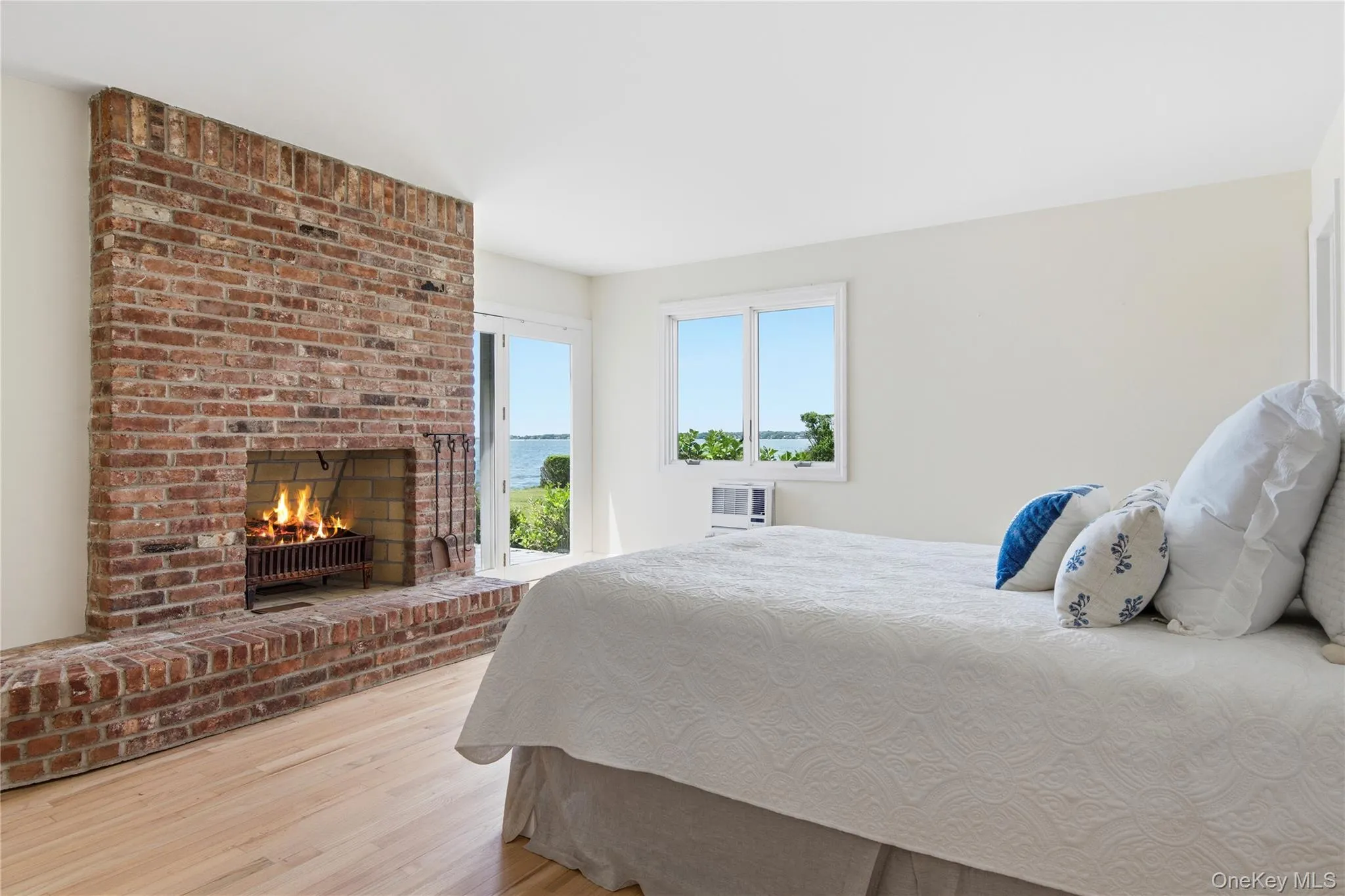 90 Peconic Avenue, Shelter Island, NY, 5 Bedrooms Bedrooms, 12 Rooms Rooms,3 BathroomsBathrooms,Residential,For Rent,Peconic,0,1007669 90 Peconic Avenue, Shelter Island, NY, 5 Bedrooms Bedrooms, 12 Rooms Rooms,3 BathroomsBathrooms,Residential,For Rent,Peconic,0,1007669