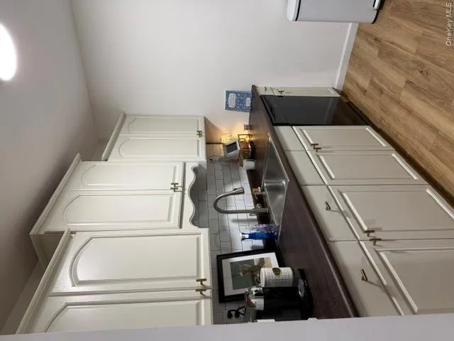 91 Richmond Boulevard, Islip, NY, 1 Bedroom Bedrooms, 4 Rooms Rooms,1 BathroomBathrooms,Residential Lease,For Rent,Richmond,0,1007672 91 Richmond Boulevard, Islip, NY, 1 Bedroom Bedrooms, 4 Rooms Rooms,1 BathroomBathrooms,Residential Lease,For Rent,Richmond,0,1007672