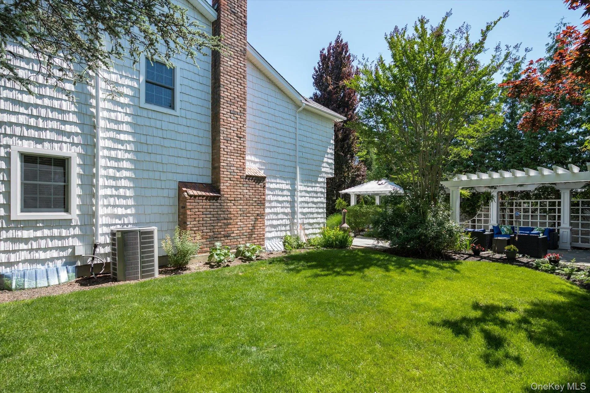 26 Quaker Lane, Oyster Bay, NY, 4 Bedrooms Bedrooms, 9 Rooms Rooms,3 BathroomsBathrooms,Residential,For Rent,Quaker,0,1007674 26 Quaker Lane, Oyster Bay, NY, 4 Bedrooms Bedrooms, 9 Rooms Rooms,3 BathroomsBathrooms,Residential,For Rent,Quaker,0,1007674