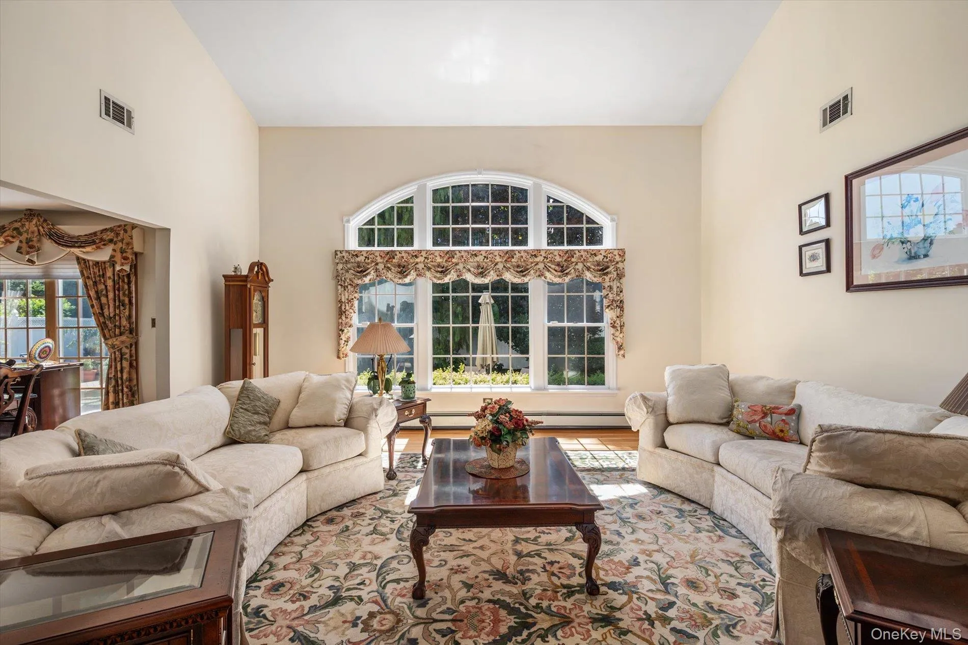 26 Quaker Lane, Oyster Bay, NY, 4 Bedrooms Bedrooms, 9 Rooms Rooms,3 BathroomsBathrooms,Residential,For Rent,Quaker,0,1007674 26 Quaker Lane, Oyster Bay, NY, 4 Bedrooms Bedrooms, 9 Rooms Rooms,3 BathroomsBathrooms,Residential,For Rent,Quaker,0,1007674