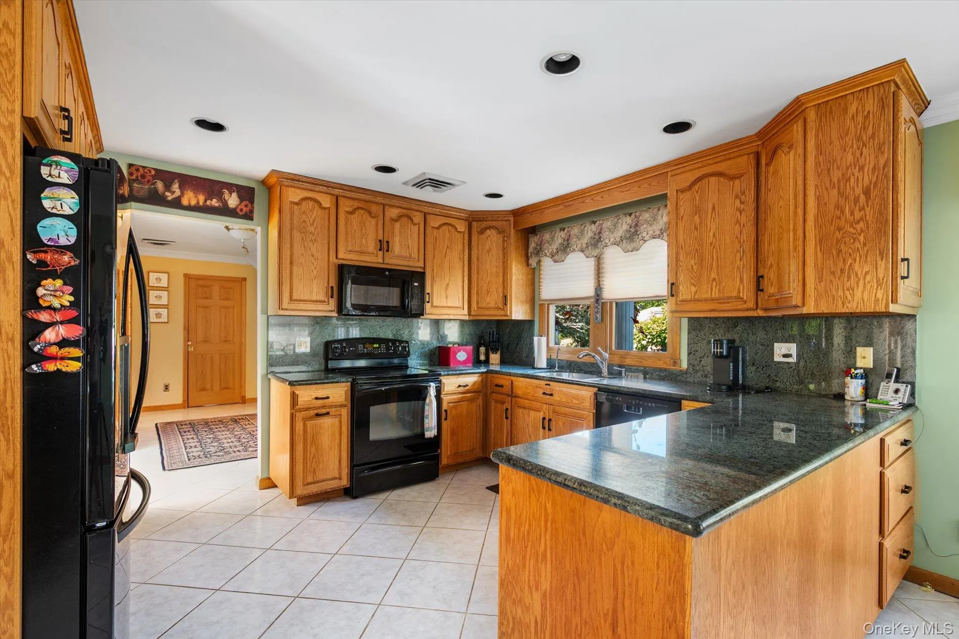26 Quaker Lane, Oyster Bay, NY, 4 Bedrooms Bedrooms, 9 Rooms Rooms,3 BathroomsBathrooms,Residential,For Rent,Quaker,0,1007674 26 Quaker Lane, Oyster Bay, NY, 4 Bedrooms Bedrooms, 9 Rooms Rooms,3 BathroomsBathrooms,Residential,For Rent,Quaker,0,1007674