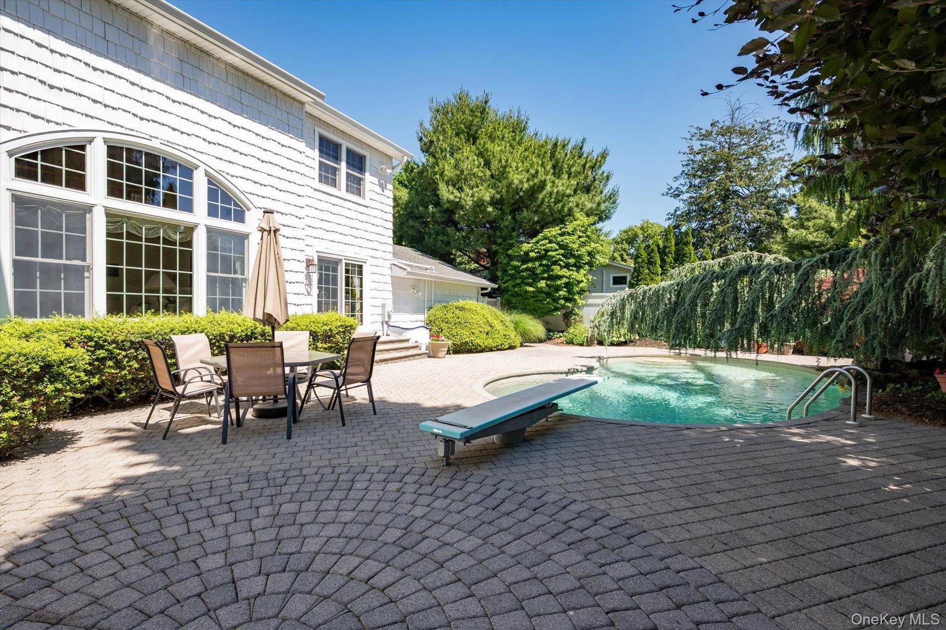 26 Quaker Lane, Oyster Bay, NY, 4 Bedrooms Bedrooms, 9 Rooms Rooms,3 BathroomsBathrooms,Residential,For Rent,Quaker,0,1007674 26 Quaker Lane, Oyster Bay, NY, 4 Bedrooms Bedrooms, 9 Rooms Rooms,3 BathroomsBathrooms,Residential,For Rent,Quaker,0,1007674