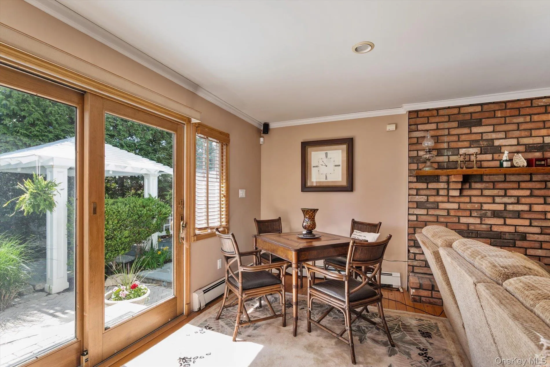 26 Quaker Lane, Oyster Bay, NY, 4 Bedrooms Bedrooms, 9 Rooms Rooms,3 BathroomsBathrooms,Residential,For Rent,Quaker,0,1007674 26 Quaker Lane, Oyster Bay, NY, 4 Bedrooms Bedrooms, 9 Rooms Rooms,3 BathroomsBathrooms,Residential,For Rent,Quaker,0,1007674