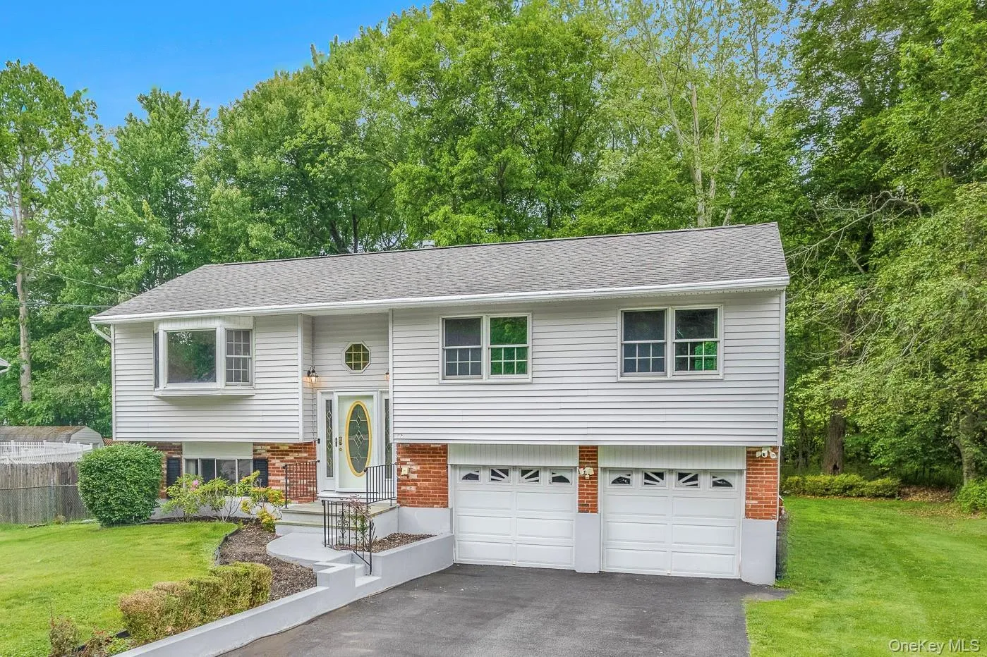 51 Sutton Park Road, Poughkeepsie (town), NY, 3 Bedrooms Bedrooms, 9 Rooms Rooms,3 BathroomsBathrooms,Residential,For Rent,Sutton Park,0,1007676 51 Sutton Park Road, Poughkeepsie (town), NY, 3 Bedrooms Bedrooms, 9 Rooms Rooms,3 BathroomsBathrooms,Residential,For Rent,Sutton Park,0,1007676