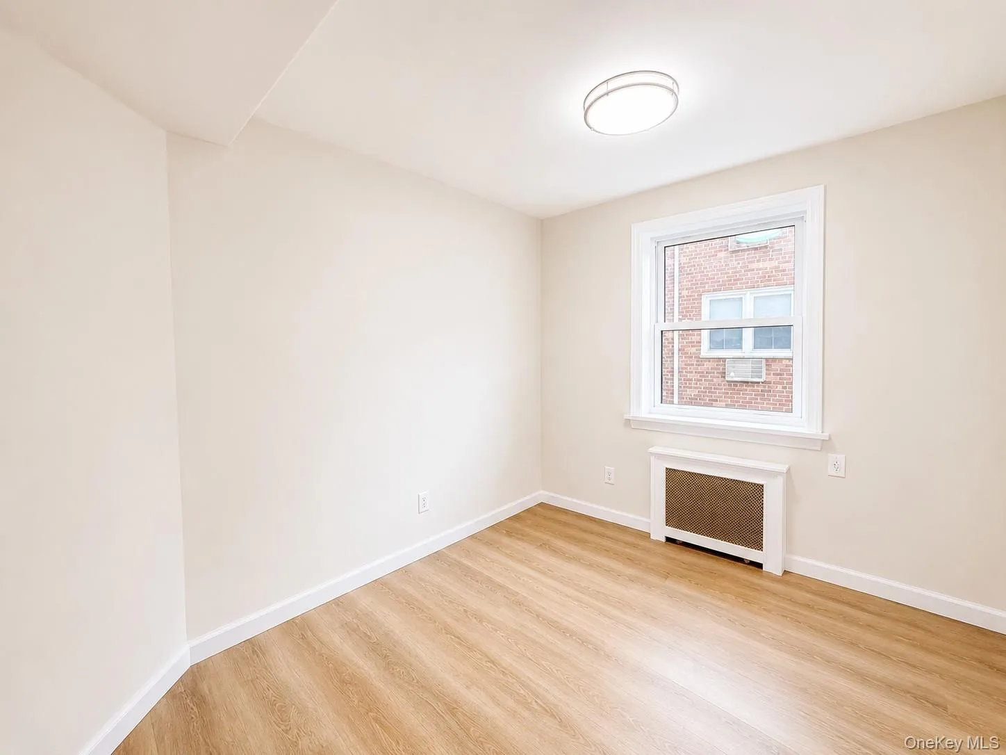 16515 65th Avenue, New York, NY, 3 Bedrooms Bedrooms, 4 Rooms Rooms,2 BathroomsBathrooms,Residential Lease,For Rent,65th,0,1007681 16515 65th Avenue, New York, NY, 3 Bedrooms Bedrooms, 4 Rooms Rooms,2 BathroomsBathrooms,Residential Lease,For Rent,65th,0,1007681