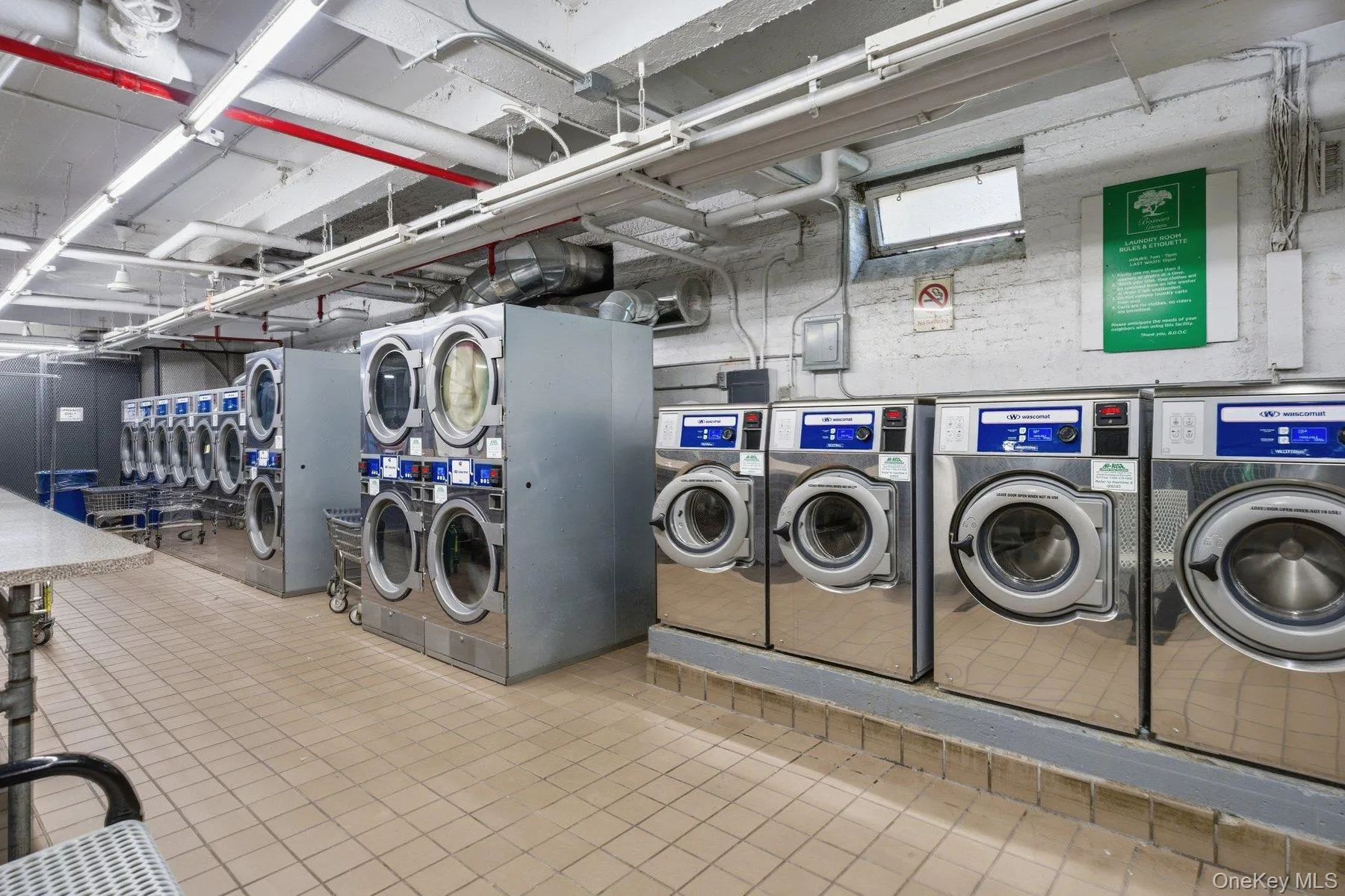 51-42 30th Avenue, New York, NY, 1 Bedroom Bedrooms, 3 Rooms Rooms,1 BathroomBathrooms,Residential,For Rent,30th,0,1007690 51-42 30th Avenue, New York, NY, 1 Bedroom Bedrooms, 3 Rooms Rooms,1 BathroomBathrooms,Residential,For Rent,30th,0,1007690