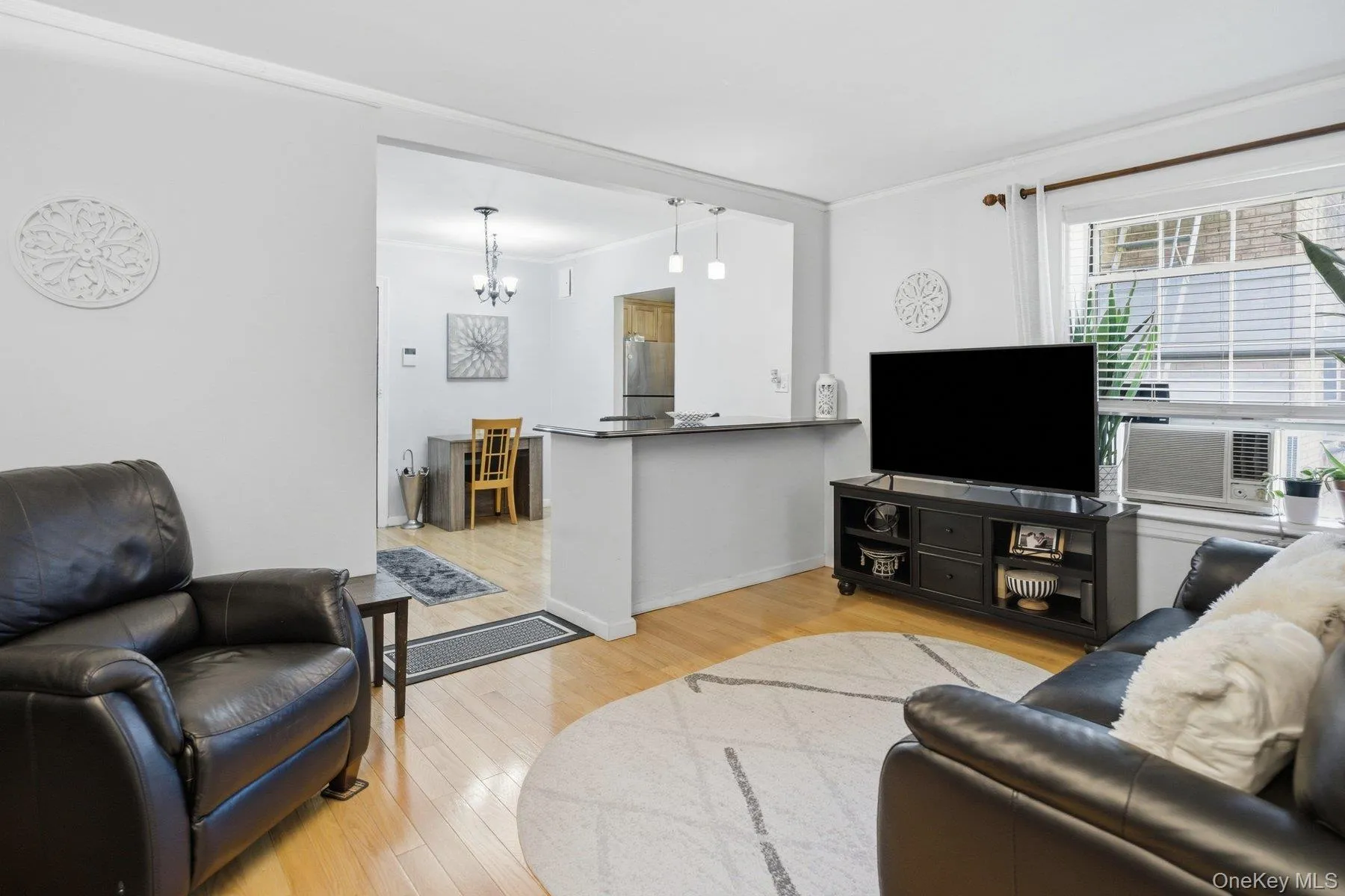 51-42 30th Avenue, New York, NY, 1 Bedroom Bedrooms, 3 Rooms Rooms,1 BathroomBathrooms,Residential,For Rent,30th,0,1007690 51-42 30th Avenue, New York, NY, 1 Bedroom Bedrooms, 3 Rooms Rooms,1 BathroomBathrooms,Residential,For Rent,30th,0,1007690