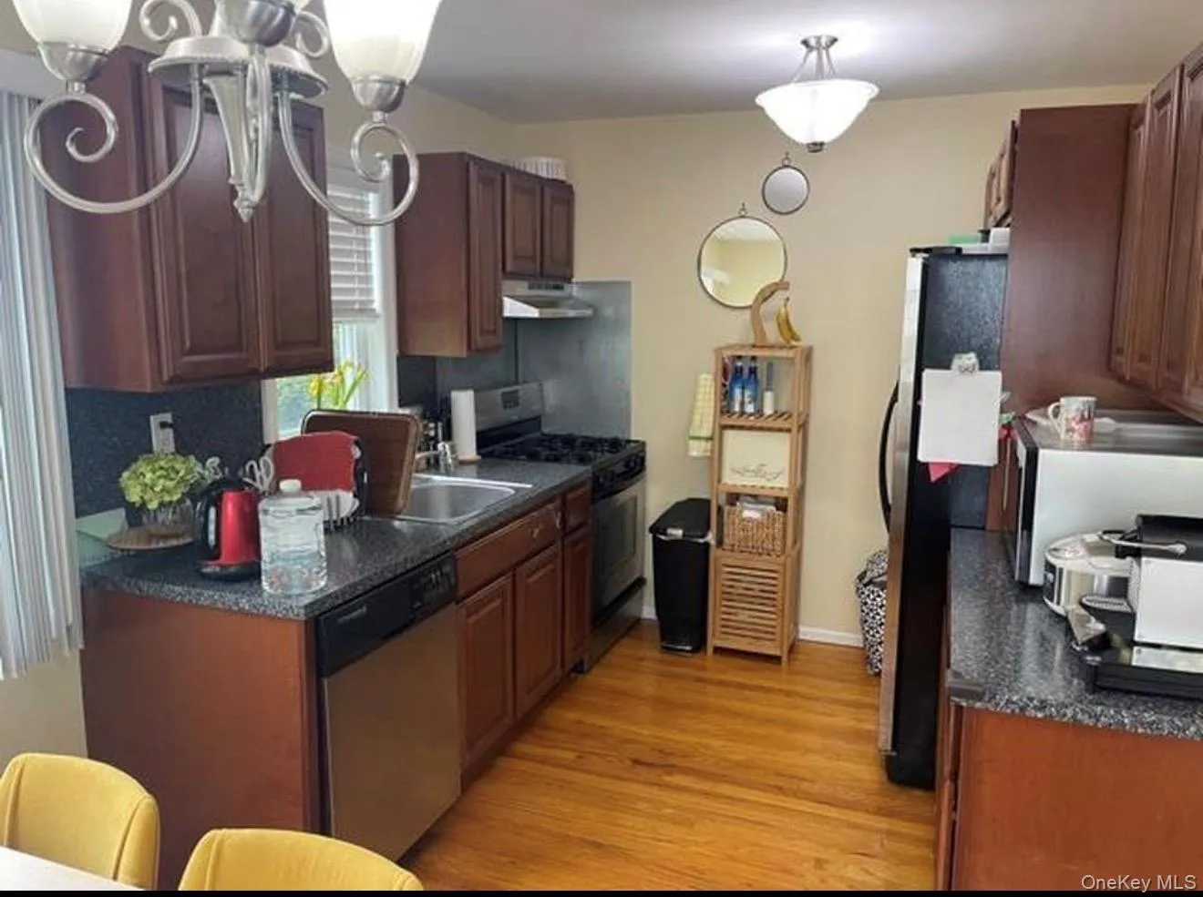 30 Audrey Avenue, Oyster Bay, NY, 4 Bedrooms Bedrooms, 10 Rooms Rooms,2 BathroomsBathrooms,Residential Lease,For Rent,Audrey,0,1007693 30 Audrey Avenue, Oyster Bay, NY, 4 Bedrooms Bedrooms, 10 Rooms Rooms,2 BathroomsBathrooms,Residential Lease,For Rent,Audrey,0,1007693