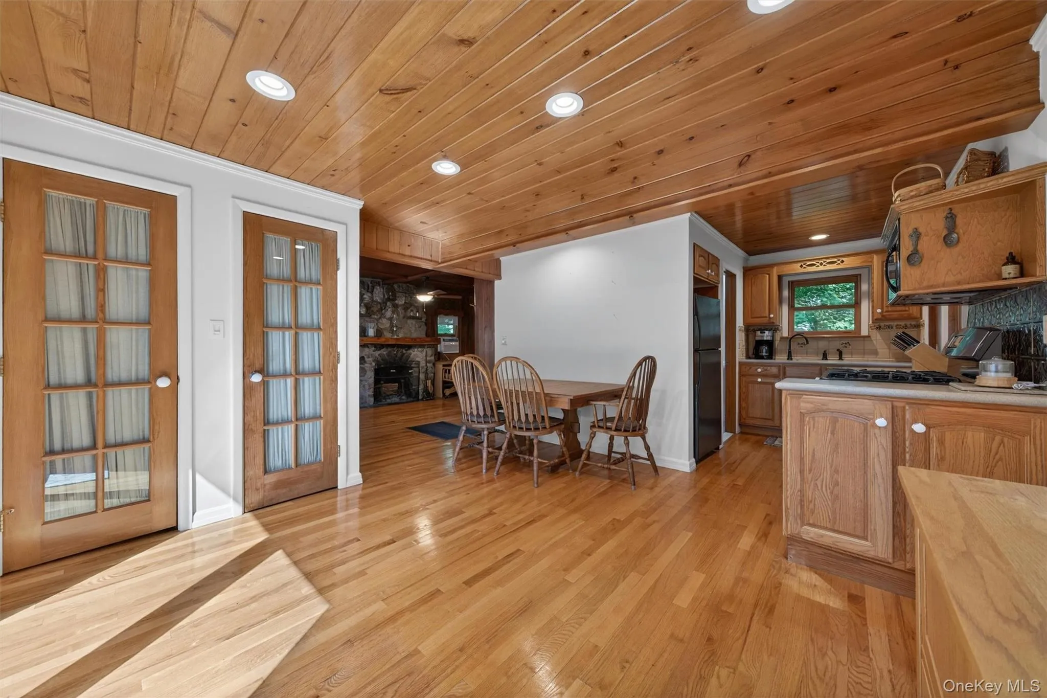 53 Wah Ta Wah Drive, Warwick (town), NY, 2 Bedrooms Bedrooms, 5 Rooms Rooms,1 BathroomBathrooms,Residential Lease,For Rent,Wah Ta Wah,0,1007695 53 Wah Ta Wah Drive, Warwick (town), NY, 2 Bedrooms Bedrooms, 5 Rooms Rooms,1 BathroomBathrooms,Residential Lease,For Rent,Wah Ta Wah,0,1007695