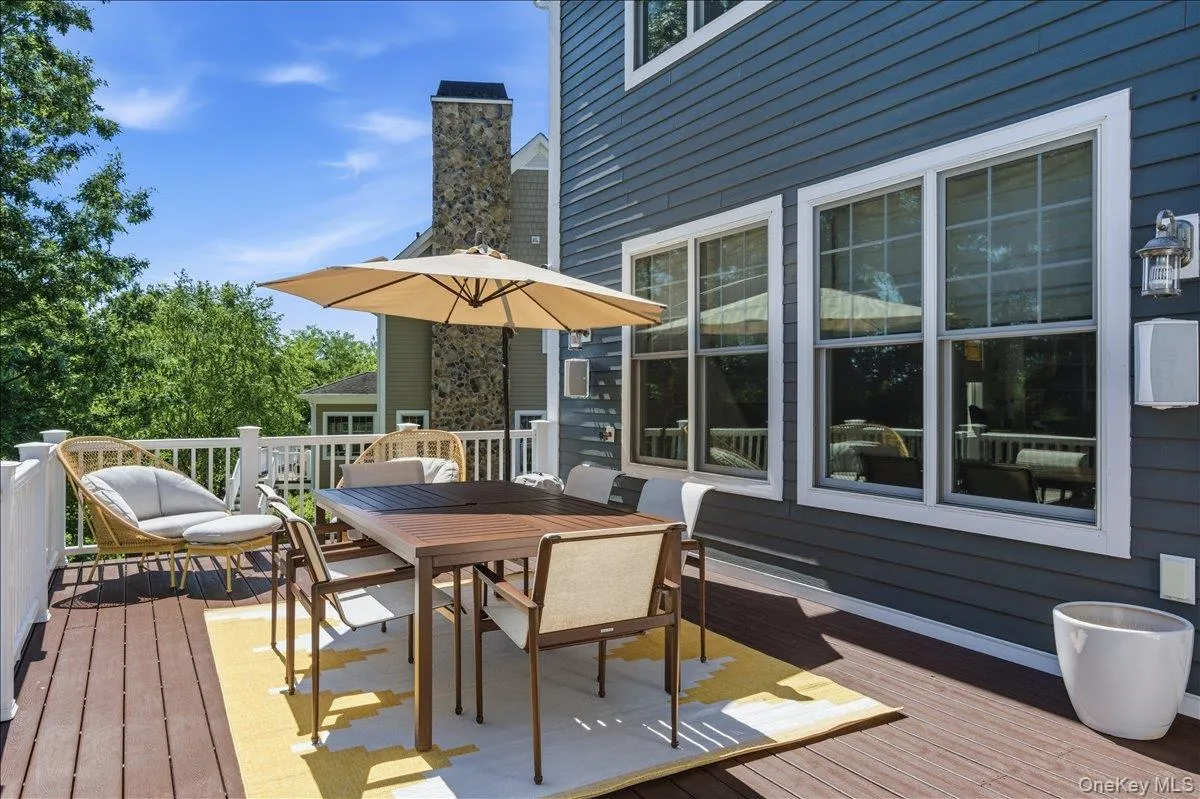 17 Riverton Drive, Clarkstown, NY, 4 Bedrooms Bedrooms, 11 Rooms Rooms,4 BathroomsBathrooms,Residential,For Rent,Riverton,0,1007696 17 Riverton Drive, Clarkstown, NY, 4 Bedrooms Bedrooms, 11 Rooms Rooms,4 BathroomsBathrooms,Residential,For Rent,Riverton,0,1007696
