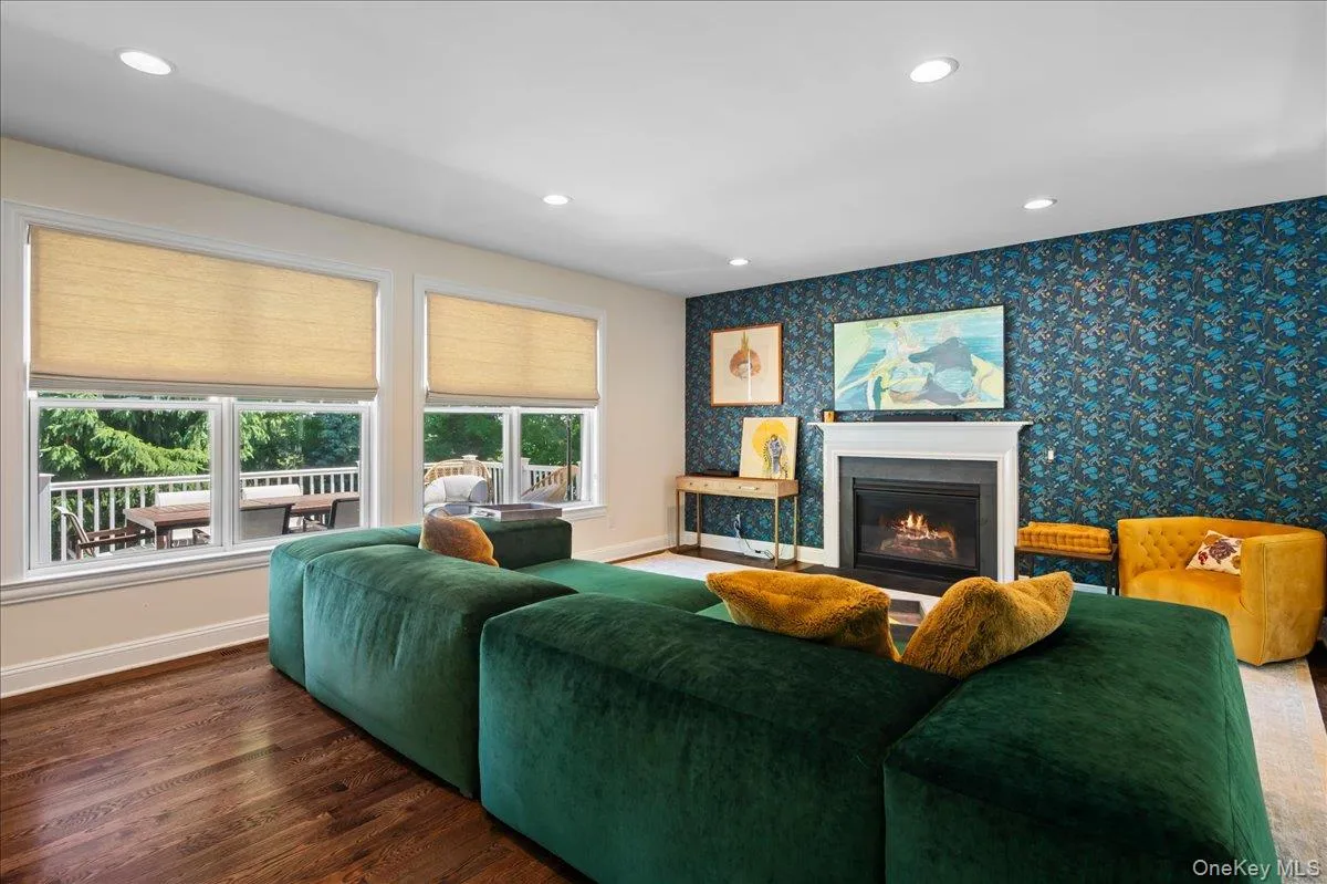 17 Riverton Drive, Clarkstown, NY, 4 Bedrooms Bedrooms, 11 Rooms Rooms,4 BathroomsBathrooms,Residential,For Rent,Riverton,0,1007696 17 Riverton Drive, Clarkstown, NY, 4 Bedrooms Bedrooms, 11 Rooms Rooms,4 BathroomsBathrooms,Residential,For Rent,Riverton,0,1007696