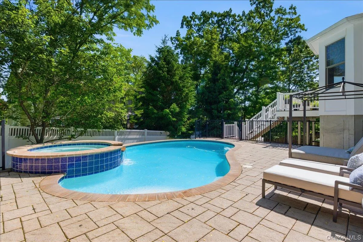 17 Riverton Drive, Clarkstown, NY, 4 Bedrooms Bedrooms, 11 Rooms Rooms,4 BathroomsBathrooms,Residential,For Rent,Riverton,0,1007696 17 Riverton Drive, Clarkstown, NY, 4 Bedrooms Bedrooms, 11 Rooms Rooms,4 BathroomsBathrooms,Residential,For Rent,Riverton,0,1007696