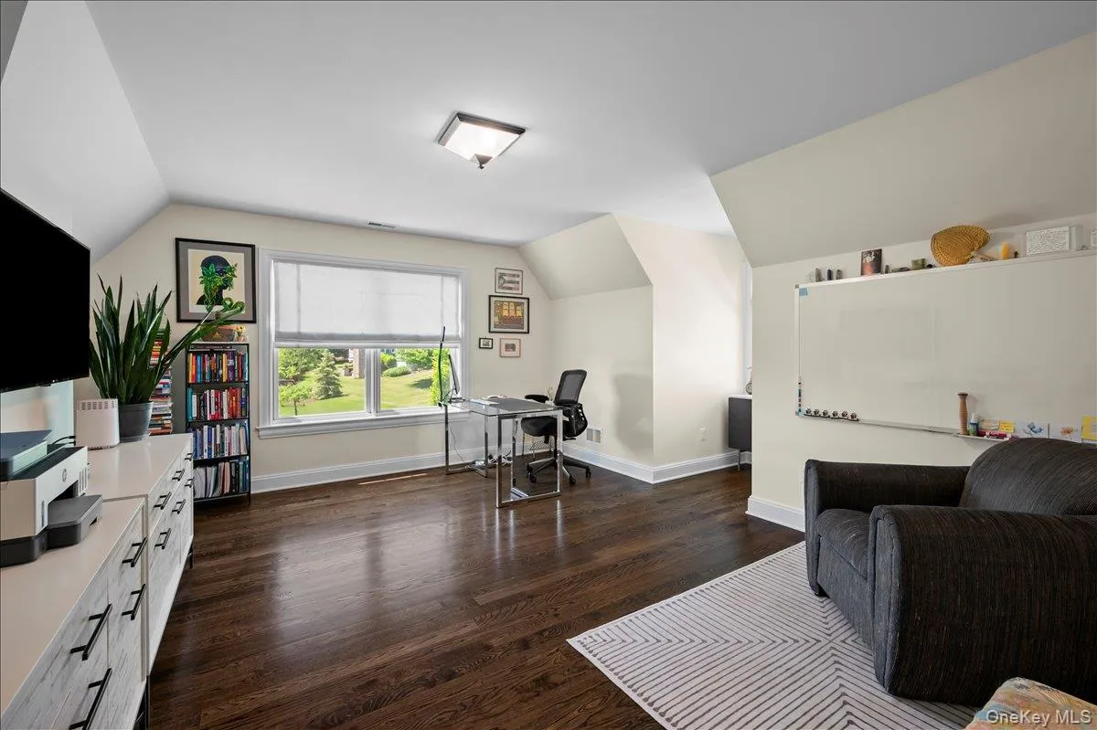 17 Riverton Drive, Clarkstown, NY, 4 Bedrooms Bedrooms, 11 Rooms Rooms,4 BathroomsBathrooms,Residential,For Rent,Riverton,0,1007696 17 Riverton Drive, Clarkstown, NY, 4 Bedrooms Bedrooms, 11 Rooms Rooms,4 BathroomsBathrooms,Residential,For Rent,Riverton,0,1007696