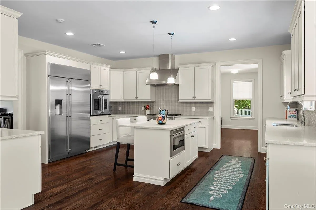 17 Riverton Drive, Clarkstown, NY, 4 Bedrooms Bedrooms, 11 Rooms Rooms,4 BathroomsBathrooms,Residential,For Rent,Riverton,0,1007696 17 Riverton Drive, Clarkstown, NY, 4 Bedrooms Bedrooms, 11 Rooms Rooms,4 BathroomsBathrooms,Residential,For Rent,Riverton,0,1007696