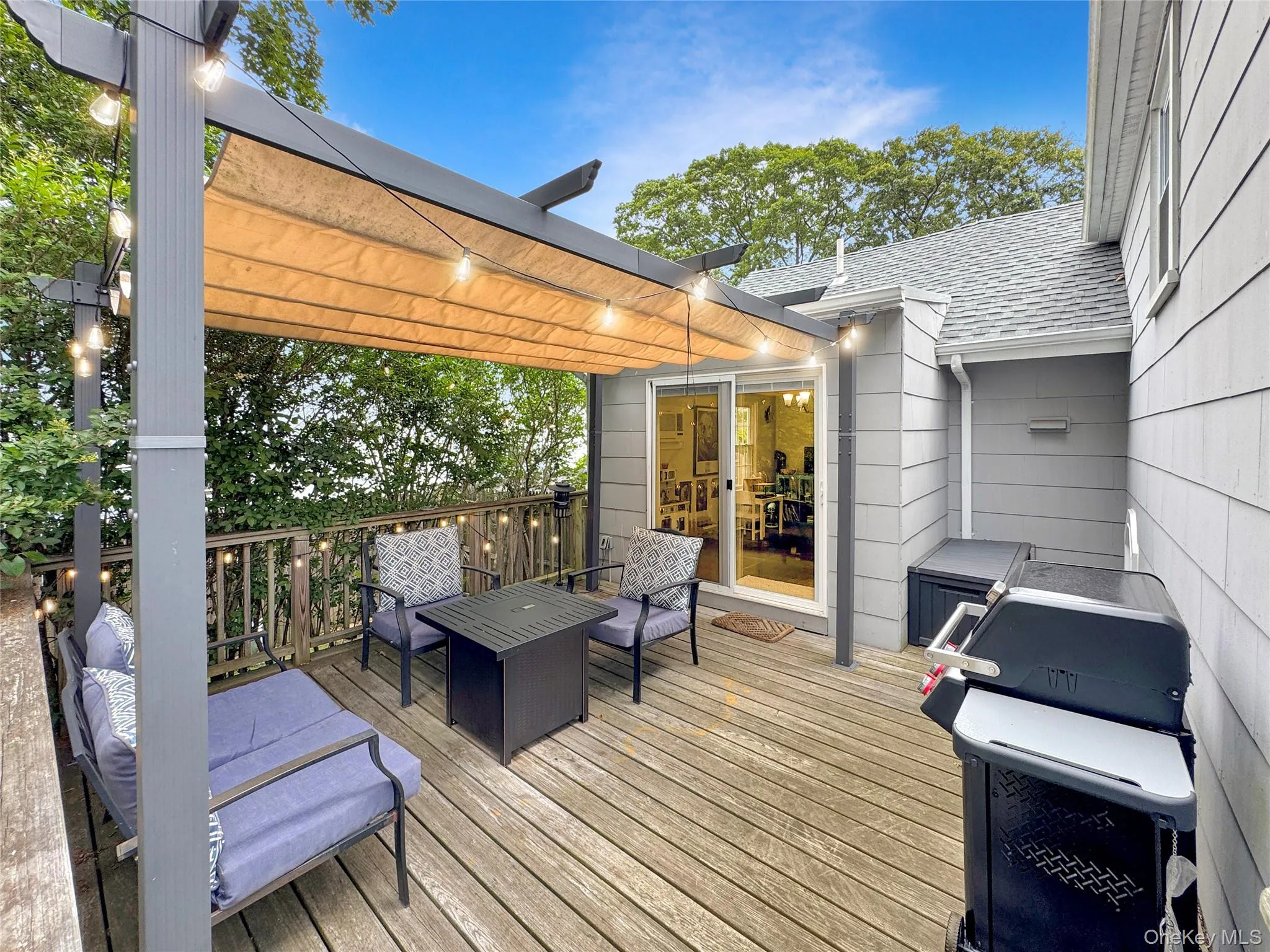 98 Frederick Avenue, Babylon, NY, 3 Bedrooms Bedrooms, 7 Rooms Rooms,1 BathroomBathrooms,Residential Lease,For Rent,Frederick,0,1007697 98 Frederick Avenue, Babylon, NY, 3 Bedrooms Bedrooms, 7 Rooms Rooms,1 BathroomBathrooms,Residential Lease,For Rent,Frederick,0,1007697