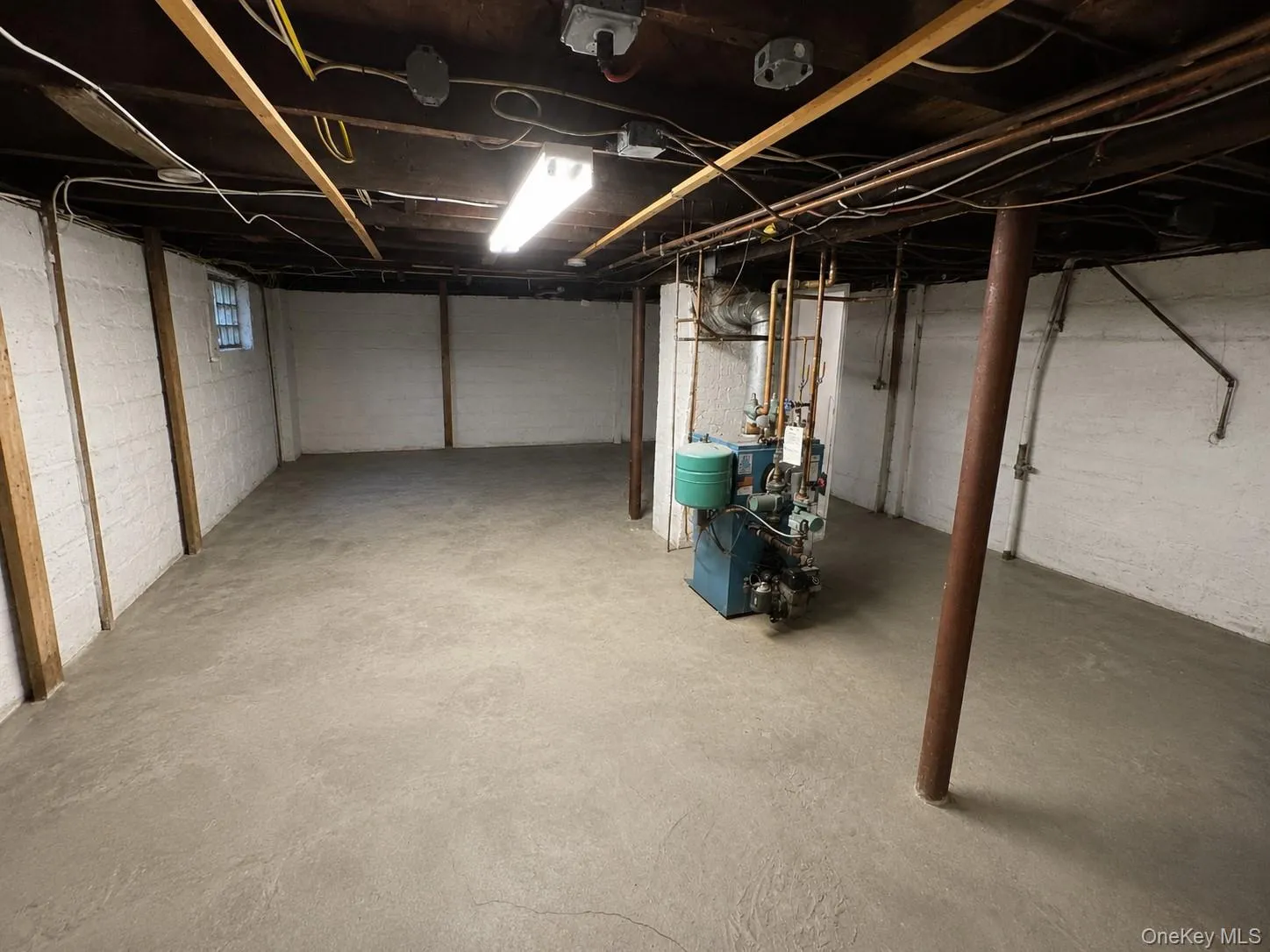 98 Frederick Avenue, Babylon, NY, 3 Bedrooms Bedrooms, 7 Rooms Rooms,1 BathroomBathrooms,Residential Lease,For Rent,Frederick,0,1007697 98 Frederick Avenue, Babylon, NY, 3 Bedrooms Bedrooms, 7 Rooms Rooms,1 BathroomBathrooms,Residential Lease,For Rent,Frederick,0,1007697