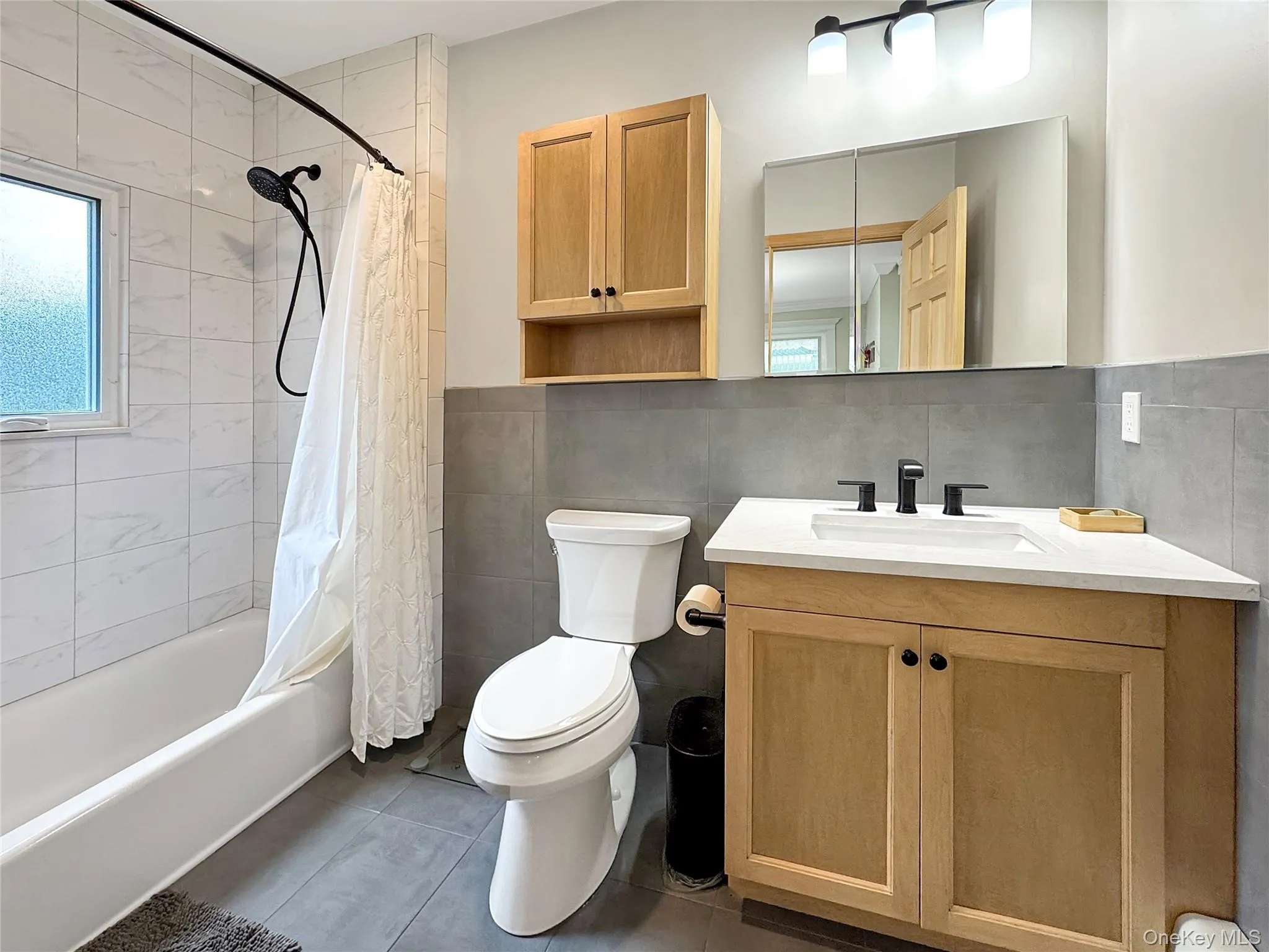 98 Frederick Avenue, Babylon, NY, 3 Bedrooms Bedrooms, 7 Rooms Rooms,1 BathroomBathrooms,Residential Lease,For Rent,Frederick,0,1007697 98 Frederick Avenue, Babylon, NY, 3 Bedrooms Bedrooms, 7 Rooms Rooms,1 BathroomBathrooms,Residential Lease,For Rent,Frederick,0,1007697