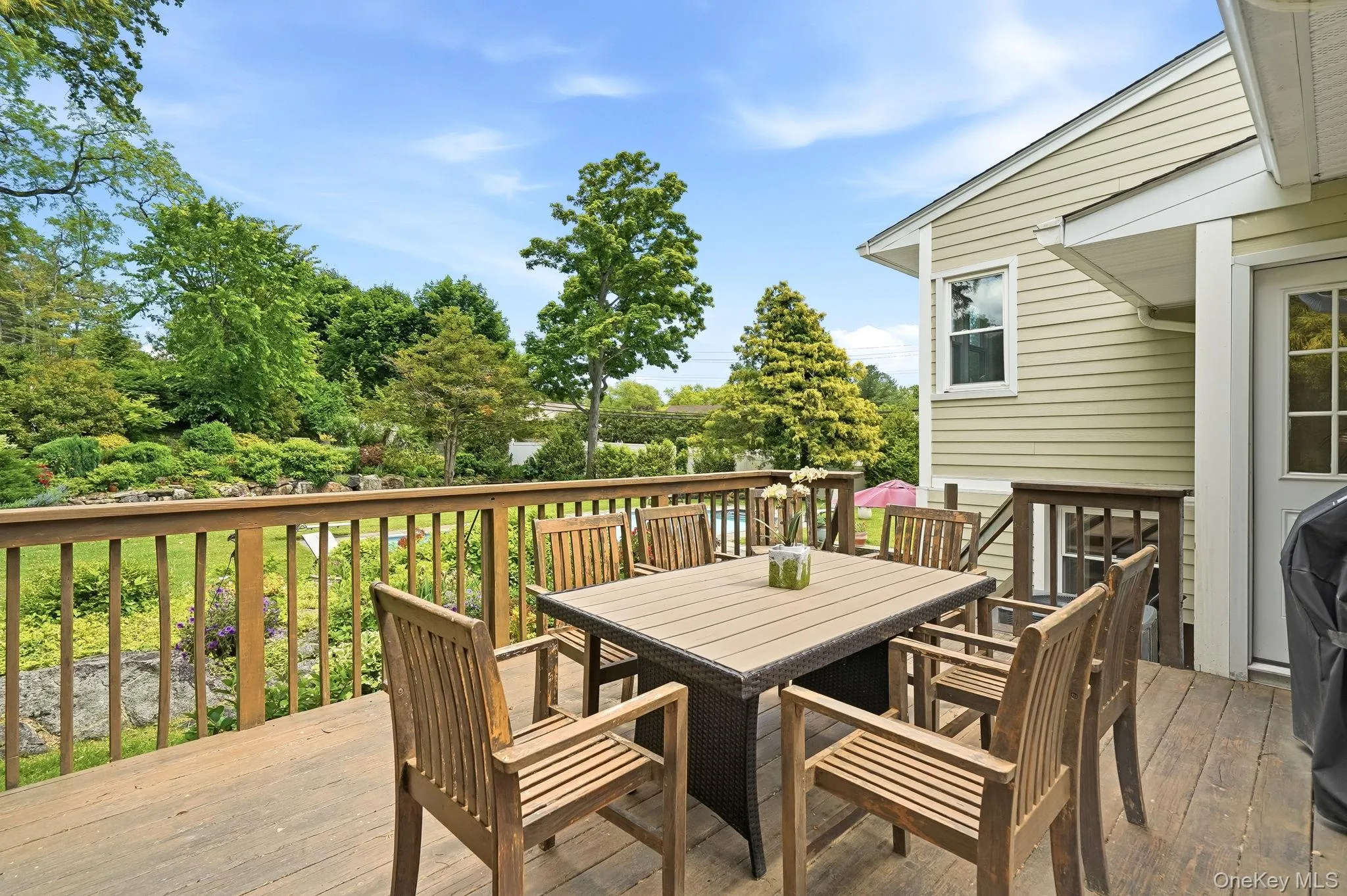 Deck off the Kitchen Deck off the Kitchen