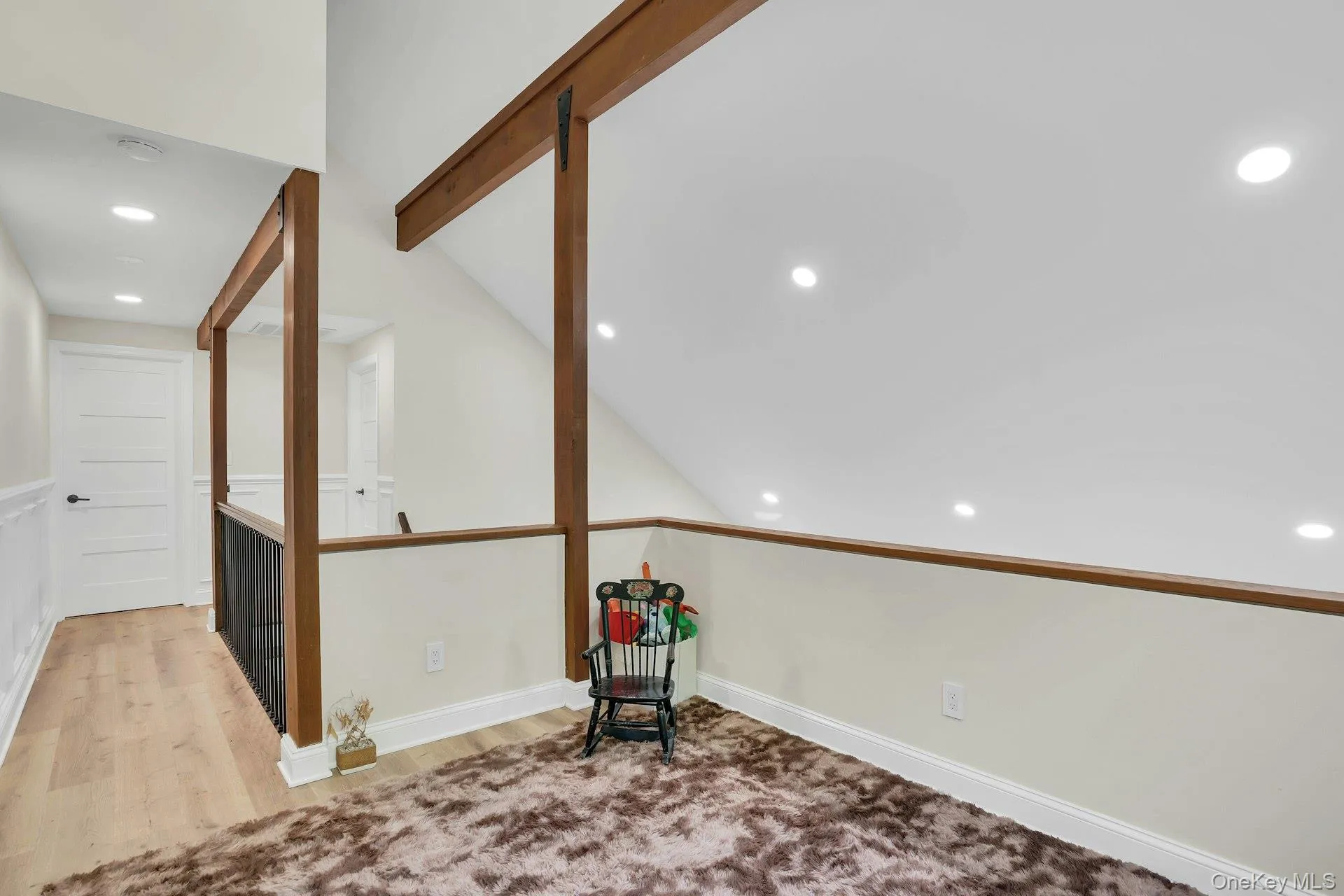 3 Moor Lane, Brookhaven, NY, 4 Bedrooms Bedrooms, 9 Rooms Rooms,3 BathroomsBathrooms,Residential,For Rent,Moor,0,1007701 3 Moor Lane, Brookhaven, NY, 4 Bedrooms Bedrooms, 9 Rooms Rooms,3 BathroomsBathrooms,Residential,For Rent,Moor,0,1007701