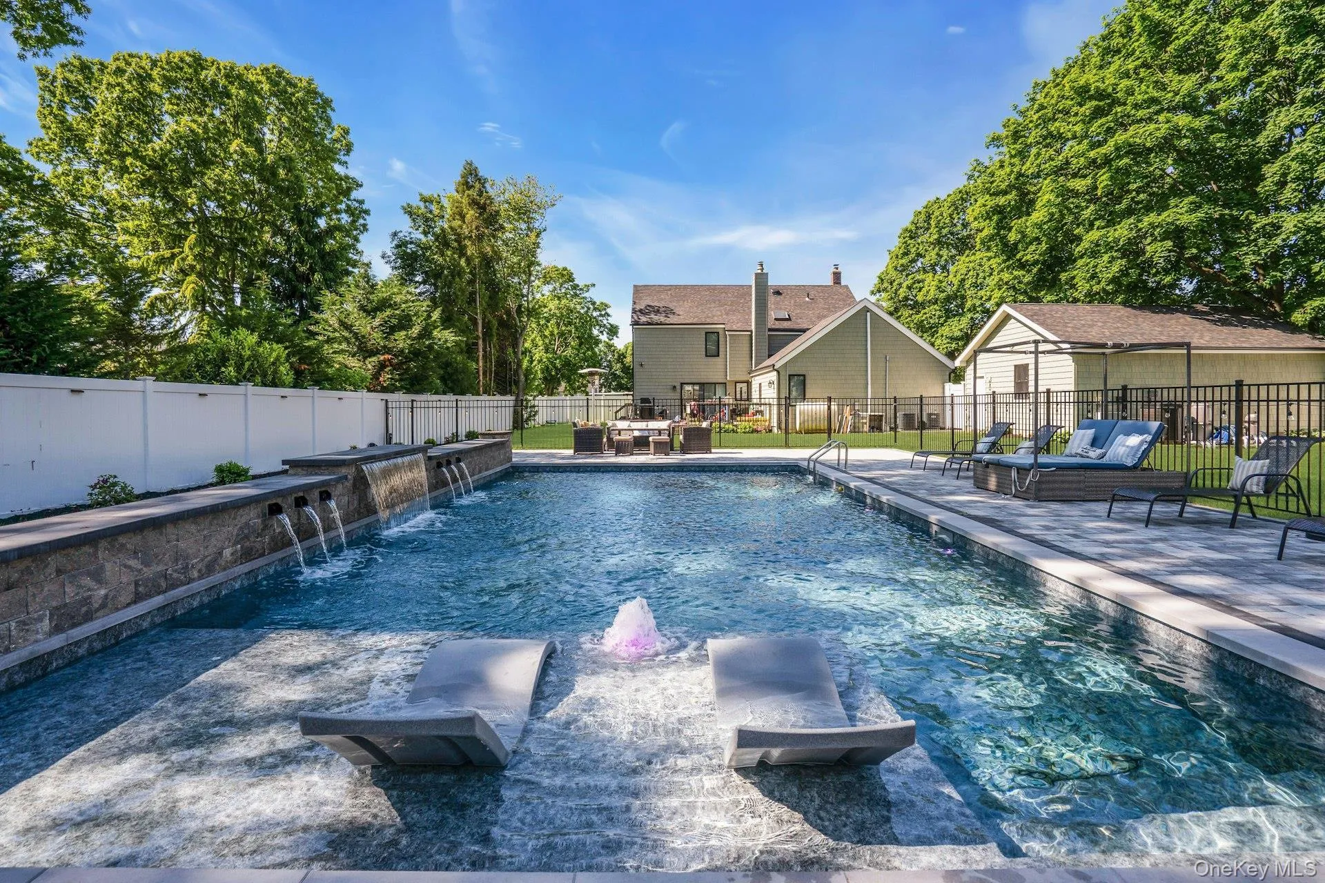 3 Moor Lane, Brookhaven, NY, 4 Bedrooms Bedrooms, 9 Rooms Rooms,3 BathroomsBathrooms,Residential,For Rent,Moor,0,1007701 3 Moor Lane, Brookhaven, NY, 4 Bedrooms Bedrooms, 9 Rooms Rooms,3 BathroomsBathrooms,Residential,For Rent,Moor,0,1007701