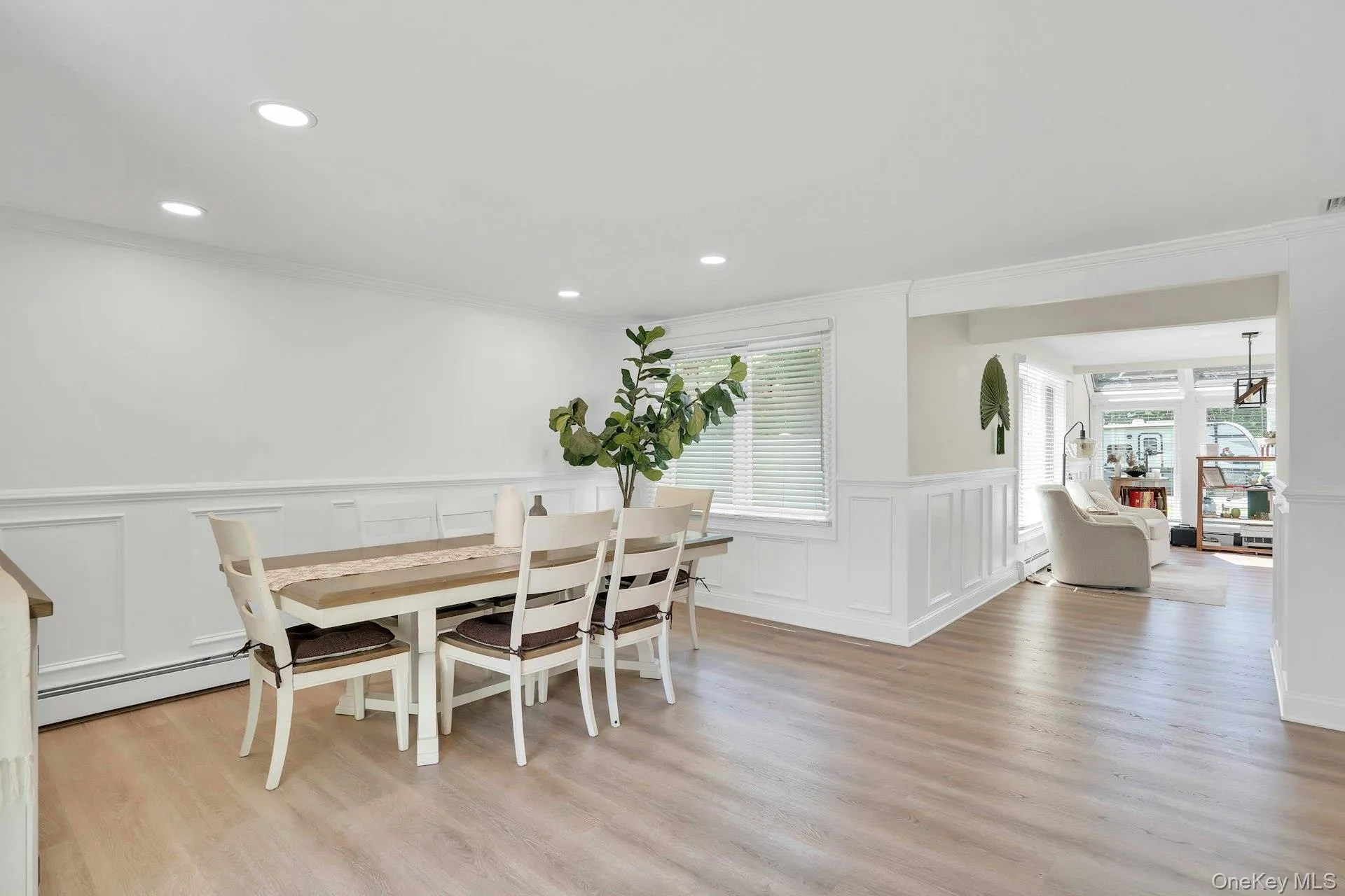 3 Moor Lane, Brookhaven, NY, 4 Bedrooms Bedrooms, 9 Rooms Rooms,3 BathroomsBathrooms,Residential,For Rent,Moor,0,1007701 3 Moor Lane, Brookhaven, NY, 4 Bedrooms Bedrooms, 9 Rooms Rooms,3 BathroomsBathrooms,Residential,For Rent,Moor,0,1007701
