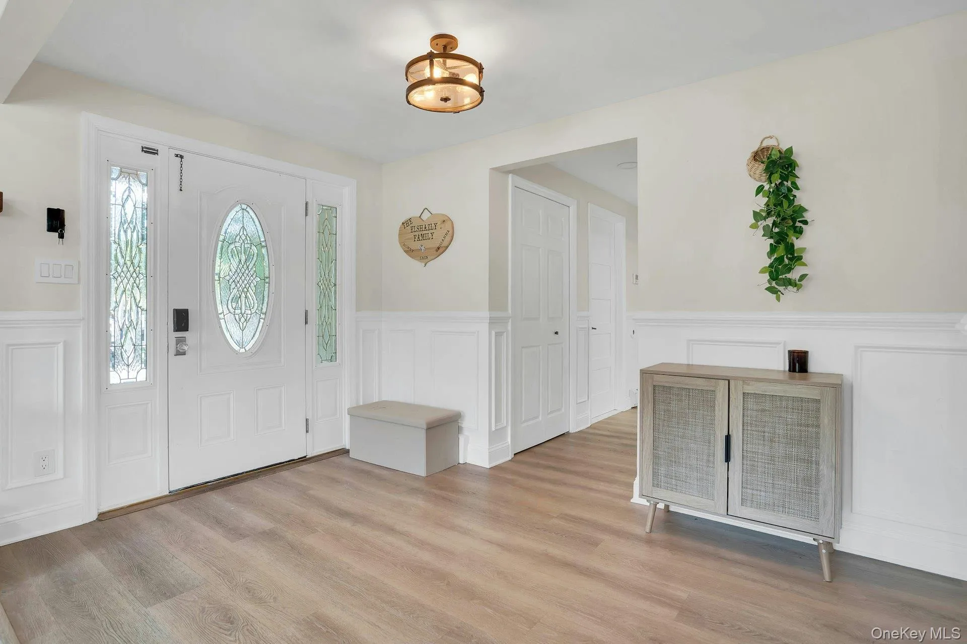 3 Moor Lane, Brookhaven, NY, 4 Bedrooms Bedrooms, 9 Rooms Rooms,3 BathroomsBathrooms,Residential,For Rent,Moor,0,1007701 3 Moor Lane, Brookhaven, NY, 4 Bedrooms Bedrooms, 9 Rooms Rooms,3 BathroomsBathrooms,Residential,For Rent,Moor,0,1007701