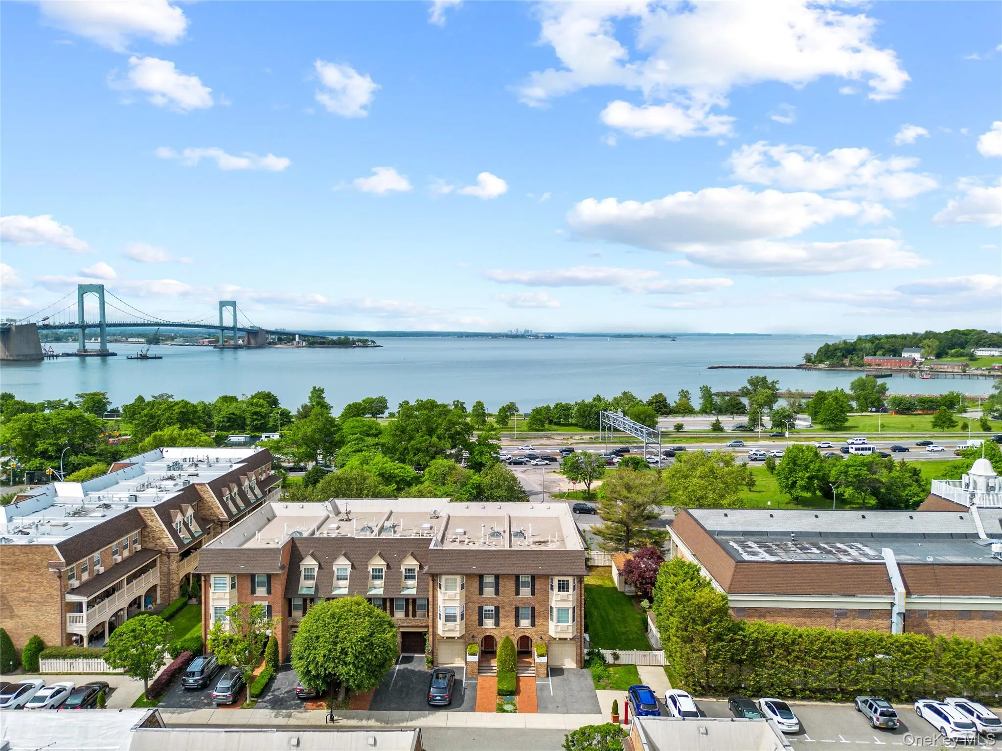 207-23 Darren Drive, New York, NY, 2 Bedrooms Bedrooms, 7 Rooms Rooms,2 BathroomsBathrooms,Residential,For Rent,Darren,0,1007702 207-23 Darren Drive, New York, NY, 2 Bedrooms Bedrooms, 7 Rooms Rooms,2 BathroomsBathrooms,Residential,For Rent,Darren,0,1007702