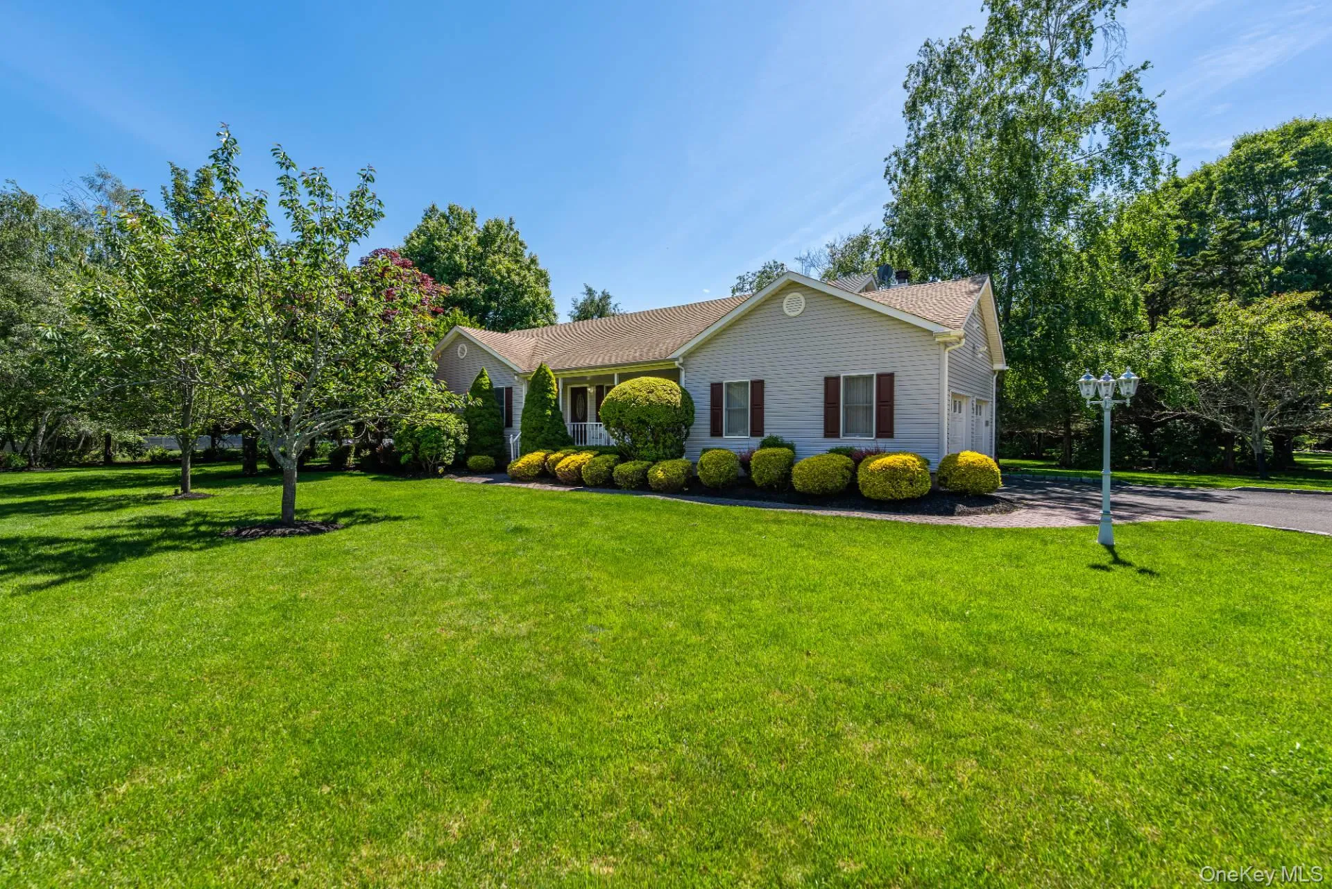575 Willow Drive, East Marion 575 Willow Drive, East Marion