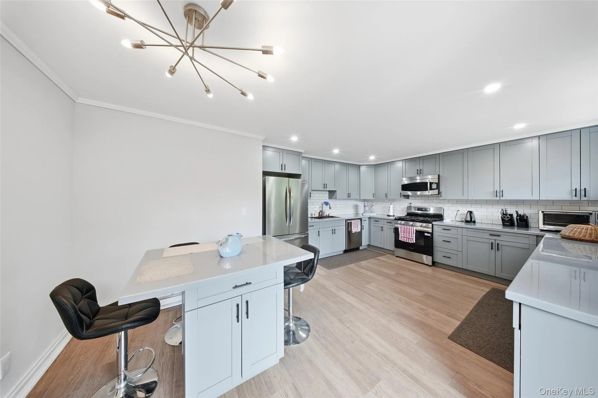 413 Pennsylvania Avenue, Hancock, NY, 4 Bedrooms Bedrooms, 12 Rooms Rooms,4 BathroomsBathrooms,Residential,For Rent,Pennsylvania,0,1007711 413 Pennsylvania Avenue, Hancock, NY, 4 Bedrooms Bedrooms, 12 Rooms Rooms,4 BathroomsBathrooms,Residential,For Rent,Pennsylvania,0,1007711