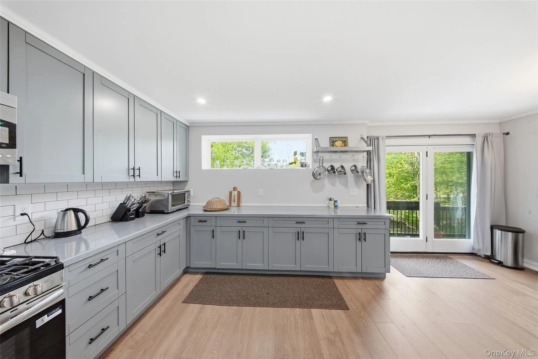 413 Pennsylvania Avenue, Hancock, NY, 4 Bedrooms Bedrooms, 12 Rooms Rooms,4 BathroomsBathrooms,Residential,For Rent,Pennsylvania,0,1007711 413 Pennsylvania Avenue, Hancock, NY, 4 Bedrooms Bedrooms, 12 Rooms Rooms,4 BathroomsBathrooms,Residential,For Rent,Pennsylvania,0,1007711
