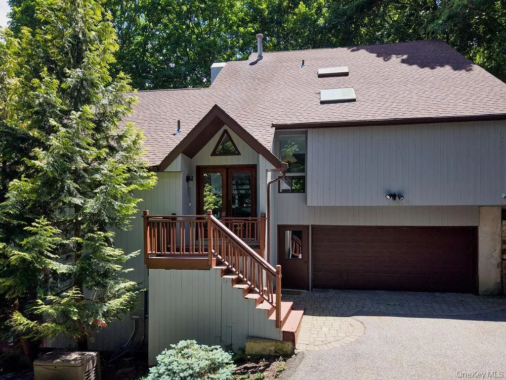 273 & 276A River Road, Orangetown, NY, 3 Bedrooms Bedrooms, 8 Rooms Rooms,2 BathroomsBathrooms,Residential,For Rent,River,0,1007712 273 & 276A River Road, Orangetown, NY, 3 Bedrooms Bedrooms, 8 Rooms Rooms,2 BathroomsBathrooms,Residential,For Rent,River,0,1007712