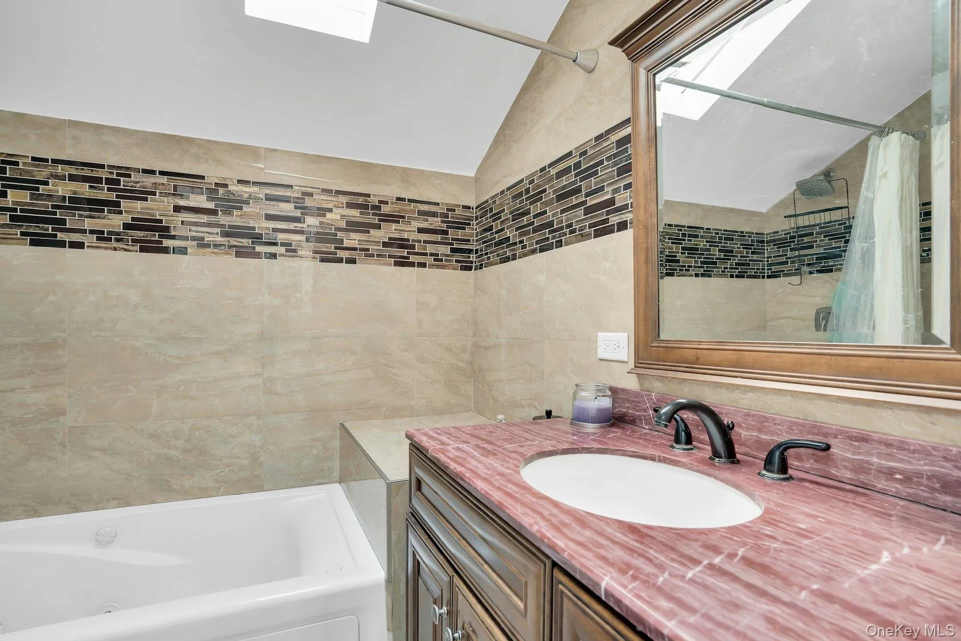 129 Gleeland Street, Babylon, NY, 3 Bedrooms Bedrooms, 7 Rooms Rooms,2 BathroomsBathrooms,Residential,For Rent,Gleeland,0,1007714 129 Gleeland Street, Babylon, NY, 3 Bedrooms Bedrooms, 7 Rooms Rooms,2 BathroomsBathrooms,Residential,For Rent,Gleeland,0,1007714