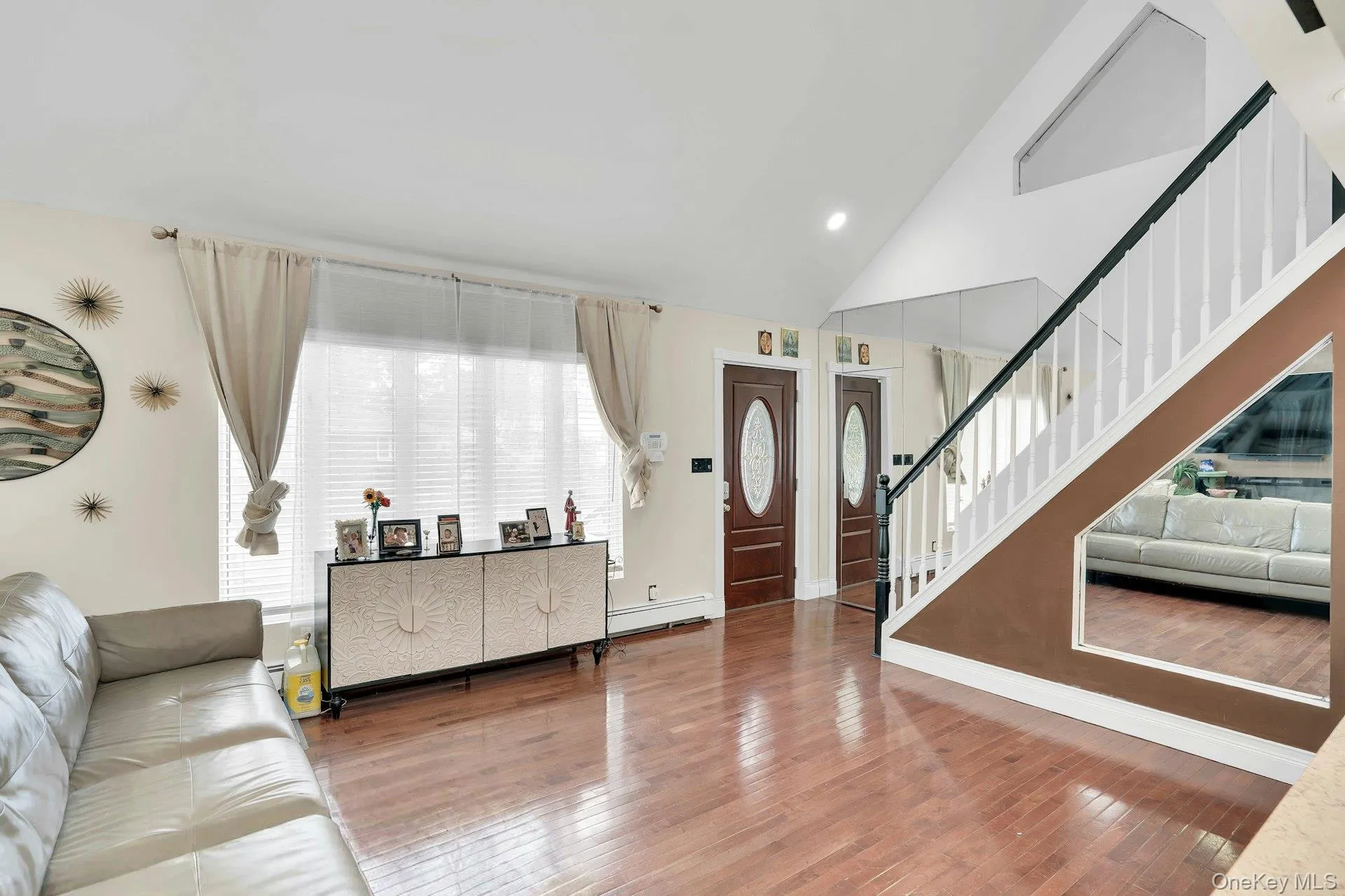 129 Gleeland Street, Babylon, NY, 3 Bedrooms Bedrooms, 7 Rooms Rooms,2 BathroomsBathrooms,Residential,For Rent,Gleeland,0,1007714 129 Gleeland Street, Babylon, NY, 3 Bedrooms Bedrooms, 7 Rooms Rooms,2 BathroomsBathrooms,Residential,For Rent,Gleeland,0,1007714