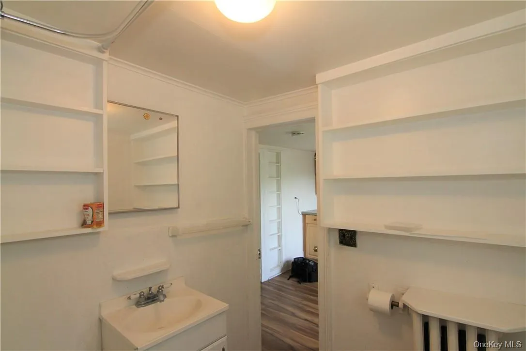 119 High Street, Peekskill, NY, 1 Bedroom Bedrooms, 3 Rooms Rooms,1 BathroomBathrooms,Residential Lease,For Rent,High,0,1007715 119 High Street, Peekskill, NY, 1 Bedroom Bedrooms, 3 Rooms Rooms,1 BathroomBathrooms,Residential Lease,For Rent,High,0,1007715