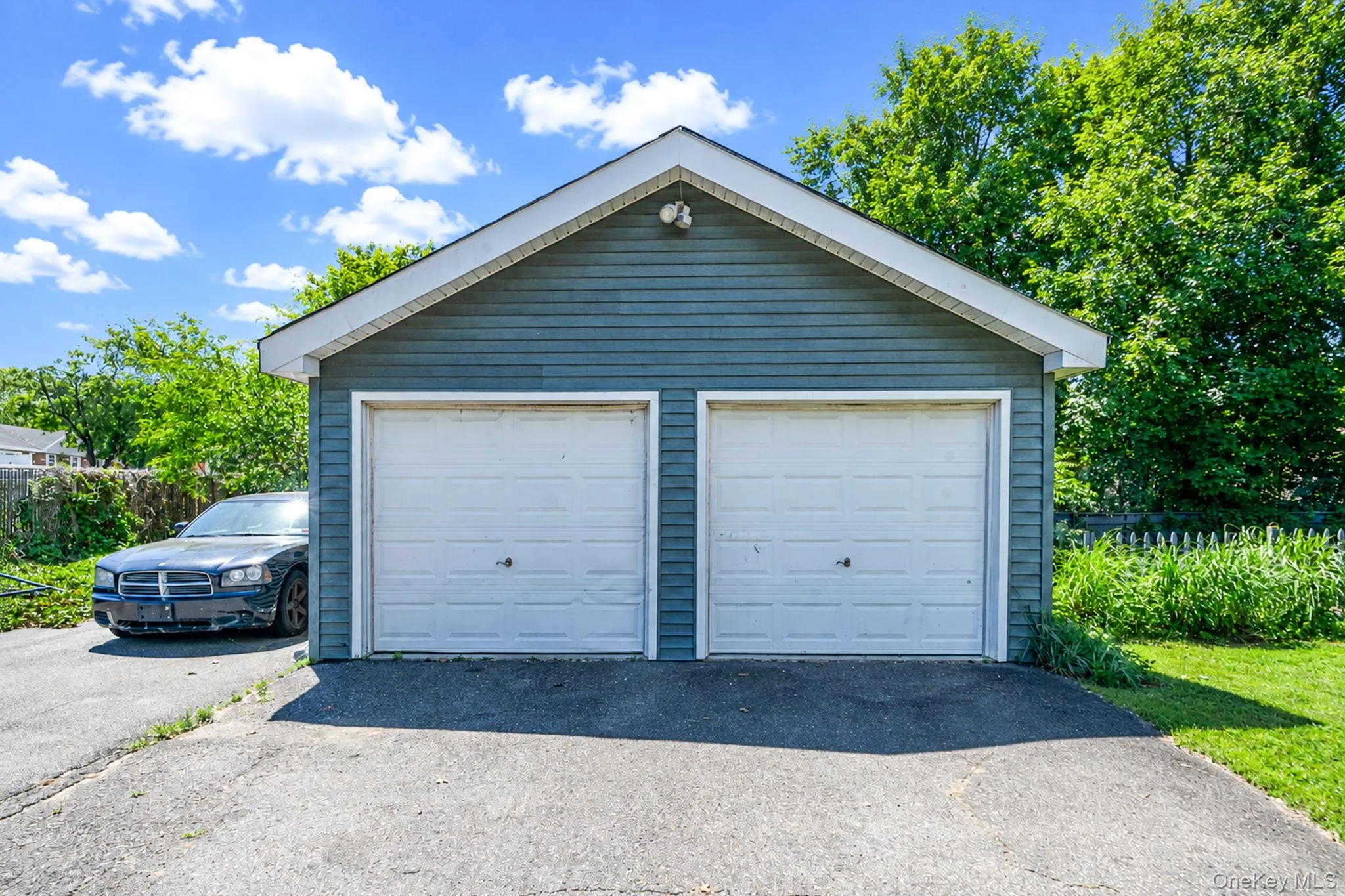 612 Blue Point Road, Brookhaven, NY, 5 Bedrooms Bedrooms, 10 Rooms Rooms,3 BathroomsBathrooms,Residential,For Rent,Blue Point,0,1007717 612 Blue Point Road, Brookhaven, NY, 5 Bedrooms Bedrooms, 10 Rooms Rooms,3 BathroomsBathrooms,Residential,For Rent,Blue Point,0,1007717