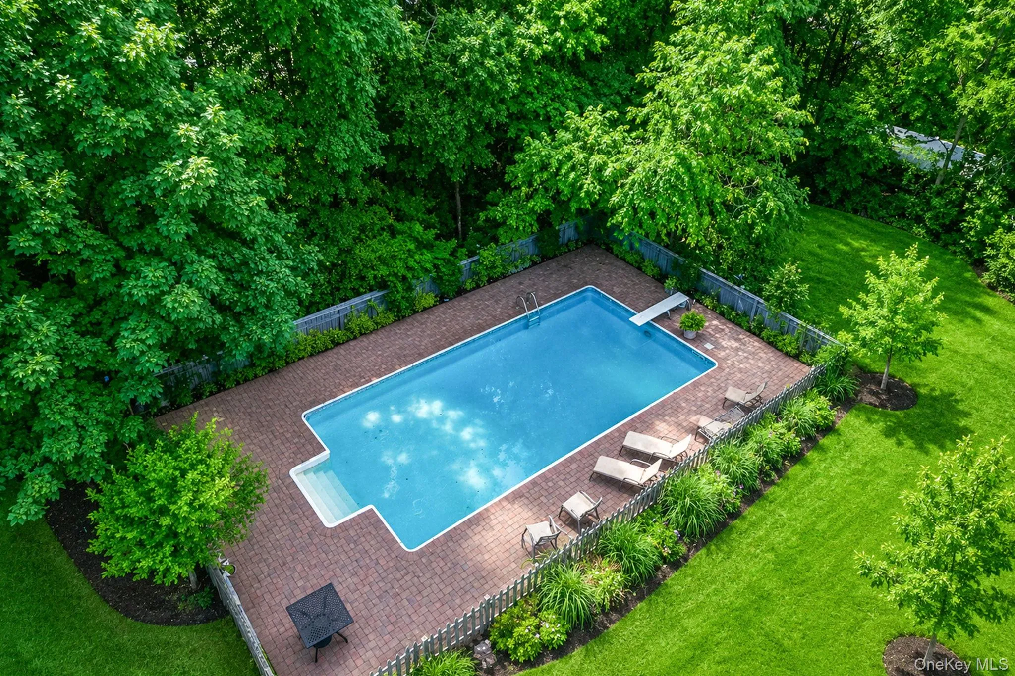 612 Blue Point Road, Brookhaven, NY, 5 Bedrooms Bedrooms, 10 Rooms Rooms,3 BathroomsBathrooms,Residential,For Rent,Blue Point,0,1007717 612 Blue Point Road, Brookhaven, NY, 5 Bedrooms Bedrooms, 10 Rooms Rooms,3 BathroomsBathrooms,Residential,For Rent,Blue Point,0,1007717