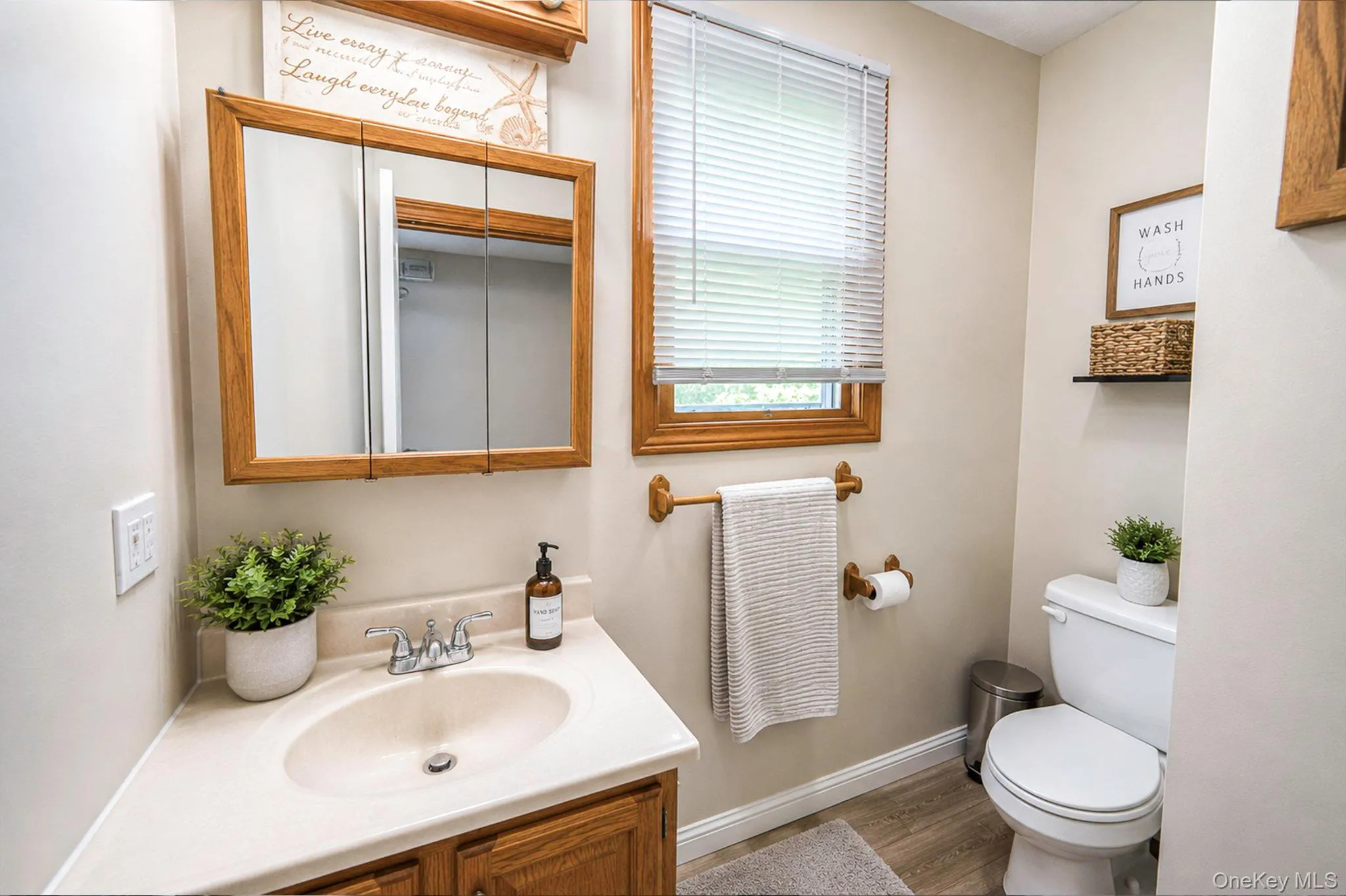 612 Blue Point Road, Brookhaven, NY, 5 Bedrooms Bedrooms, 10 Rooms Rooms,3 BathroomsBathrooms,Residential,For Rent,Blue Point,0,1007717 612 Blue Point Road, Brookhaven, NY, 5 Bedrooms Bedrooms, 10 Rooms Rooms,3 BathroomsBathrooms,Residential,For Rent,Blue Point,0,1007717
