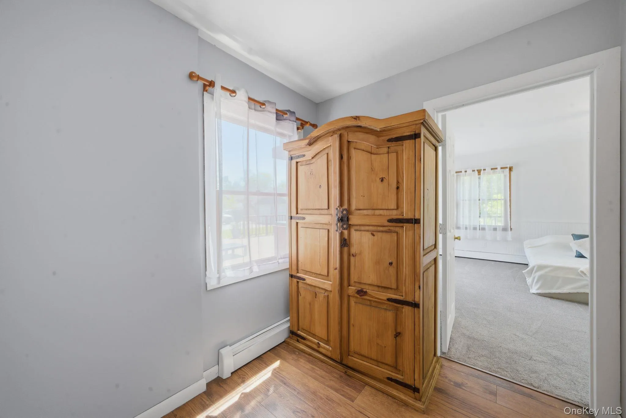 612 Blue Point Road, Brookhaven, NY, 5 Bedrooms Bedrooms, 10 Rooms Rooms,3 BathroomsBathrooms,Residential,For Rent,Blue Point,0,1007717 612 Blue Point Road, Brookhaven, NY, 5 Bedrooms Bedrooms, 10 Rooms Rooms,3 BathroomsBathrooms,Residential,For Rent,Blue Point,0,1007717