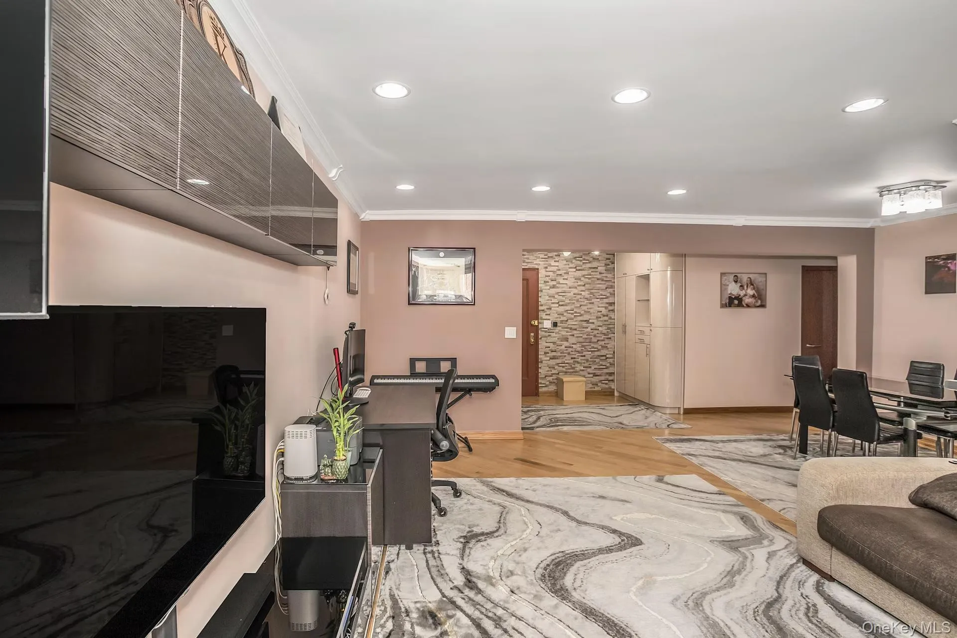 102-55 67th Drive, New York, NY, 2 Bedrooms Bedrooms, 5 Rooms Rooms,2 BathroomsBathrooms,Residential,For Rent,67th,0,1007719 102-55 67th Drive, New York, NY, 2 Bedrooms Bedrooms, 5 Rooms Rooms,2 BathroomsBathrooms,Residential,For Rent,67th,0,1007719