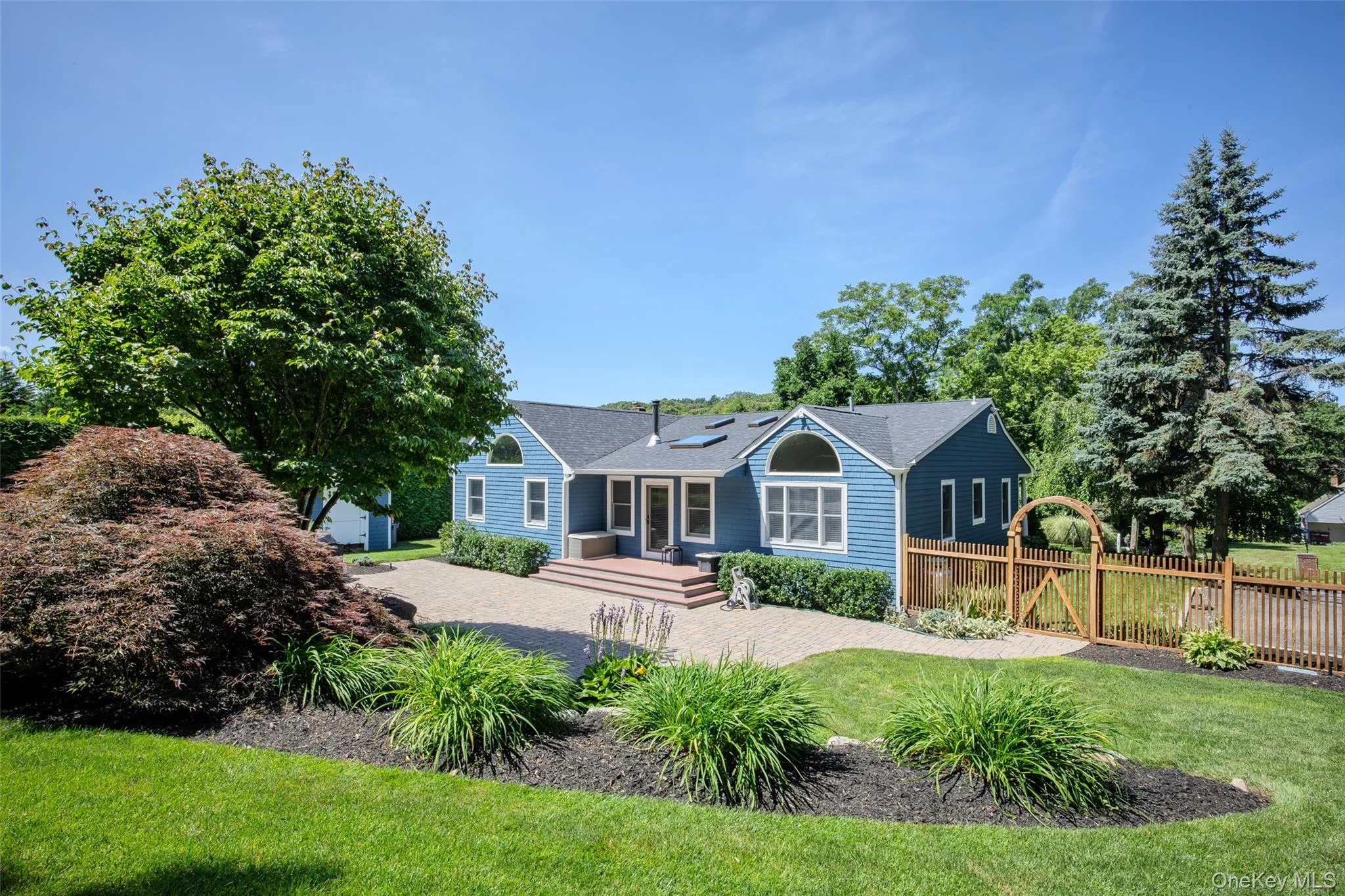 5 Soundview Drive, Brookhaven, NY, 3 Bedrooms Bedrooms, 8 Rooms Rooms,3 BathroomsBathrooms,Residential,For Rent,Soundview,0,1007720 5 Soundview Drive, Brookhaven, NY, 3 Bedrooms Bedrooms, 8 Rooms Rooms,3 BathroomsBathrooms,Residential,For Rent,Soundview,0,1007720