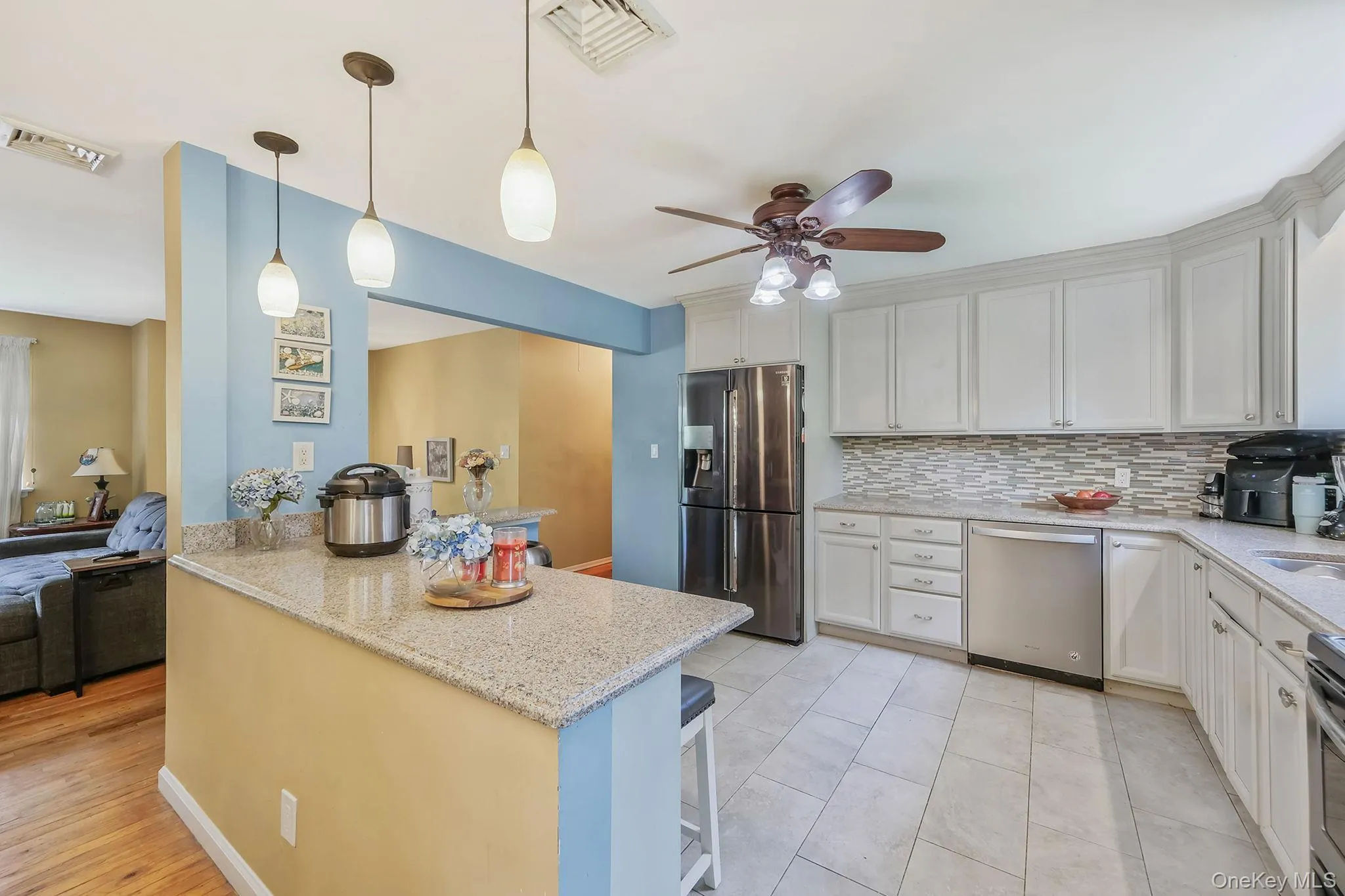 4 Dogwood Avenue, Brookhaven, NY, 4 Bedrooms Bedrooms, 9 Rooms Rooms,2 BathroomsBathrooms,Residential,For Rent,Dogwood,0,1007723 4 Dogwood Avenue, Brookhaven, NY, 4 Bedrooms Bedrooms, 9 Rooms Rooms,2 BathroomsBathrooms,Residential,For Rent,Dogwood,0,1007723